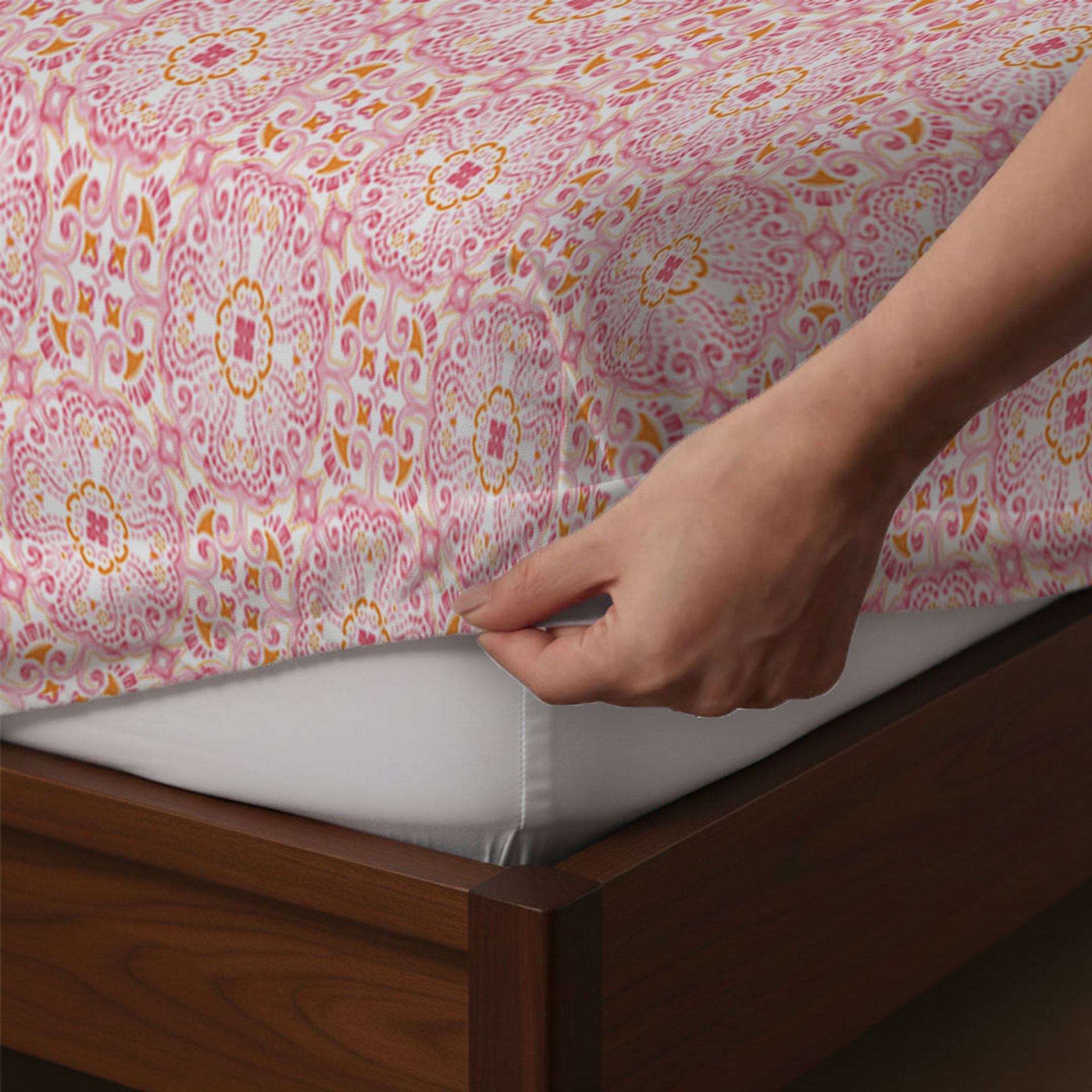 Ethnic 144 TC 100% Cotton Pink Queen Fitted Sheet Set | Pure Nest
