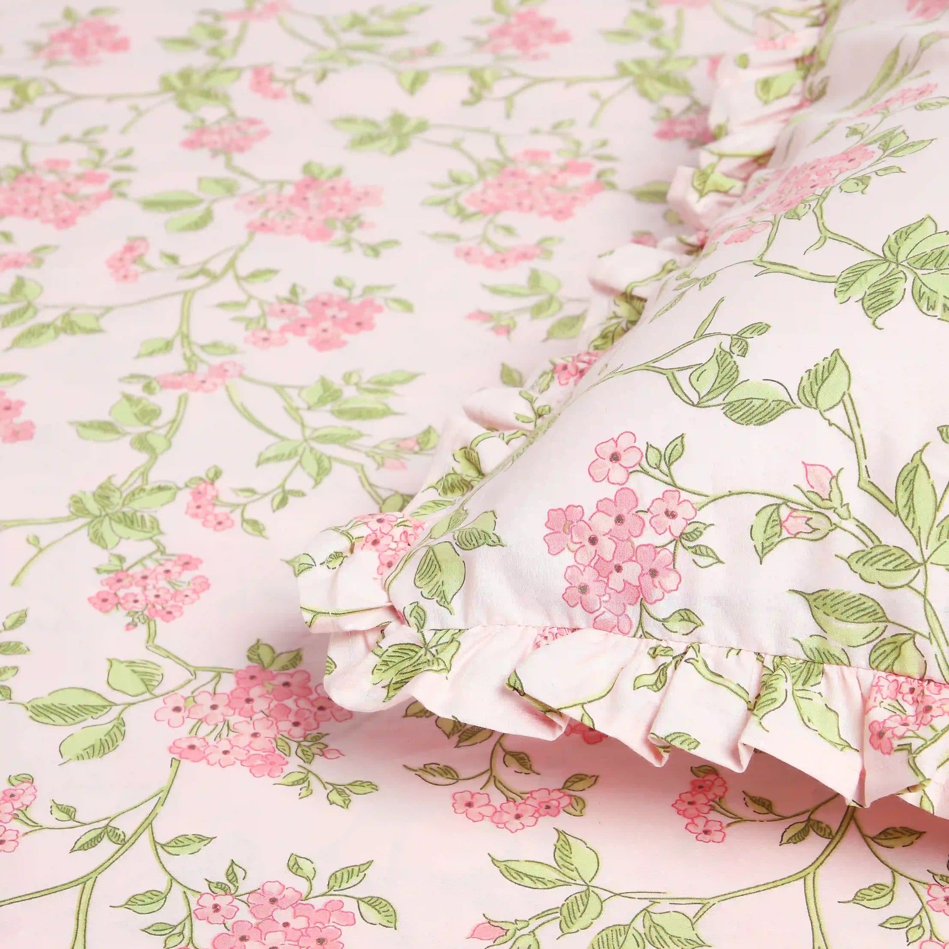Floral 200 TC 100% Cotton Pink King Fitted Sheet Set | Bloomshire Luxe