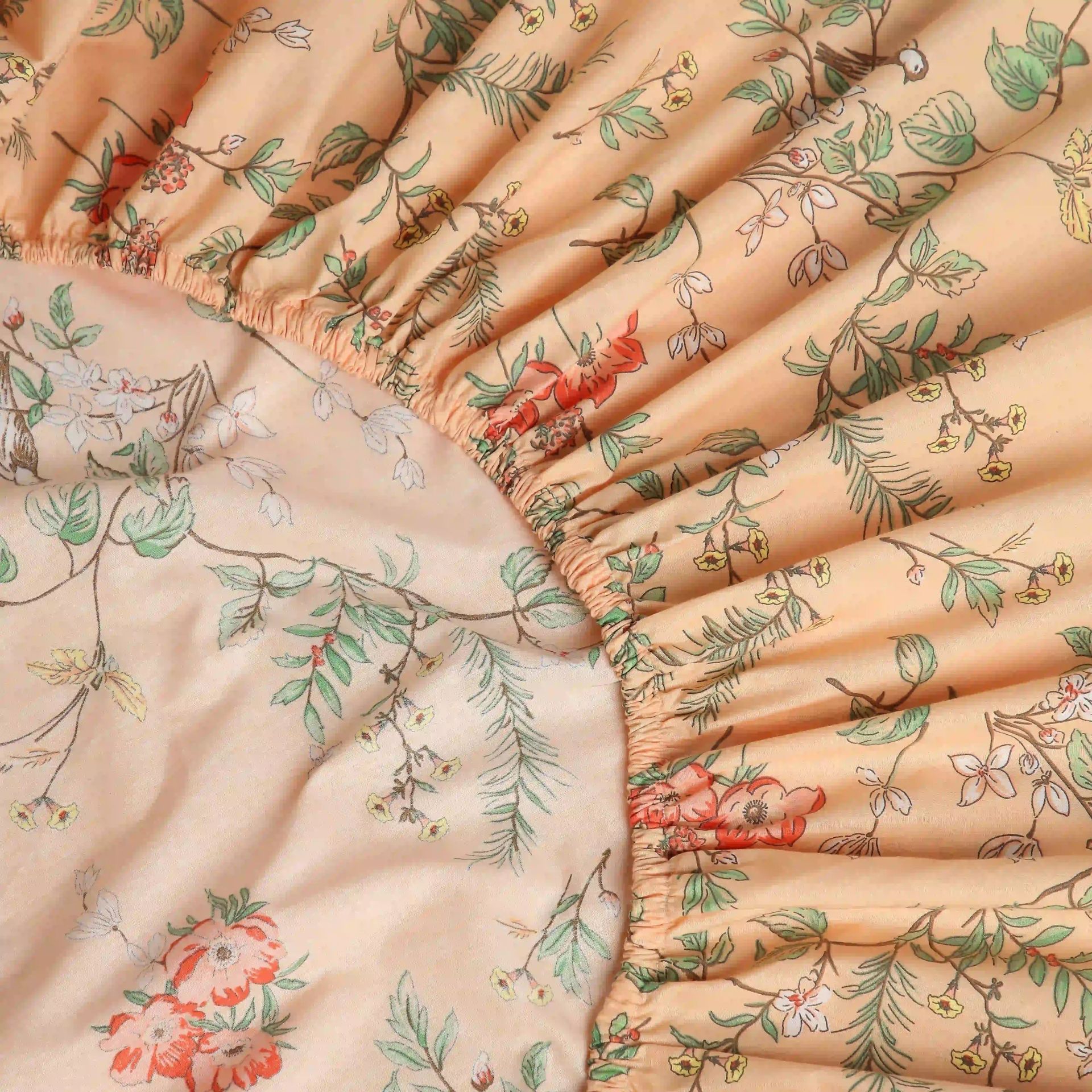 Floral 200 TC 100% Cotton Peach King Fitted Sheet Set | Bloomshire Luxe