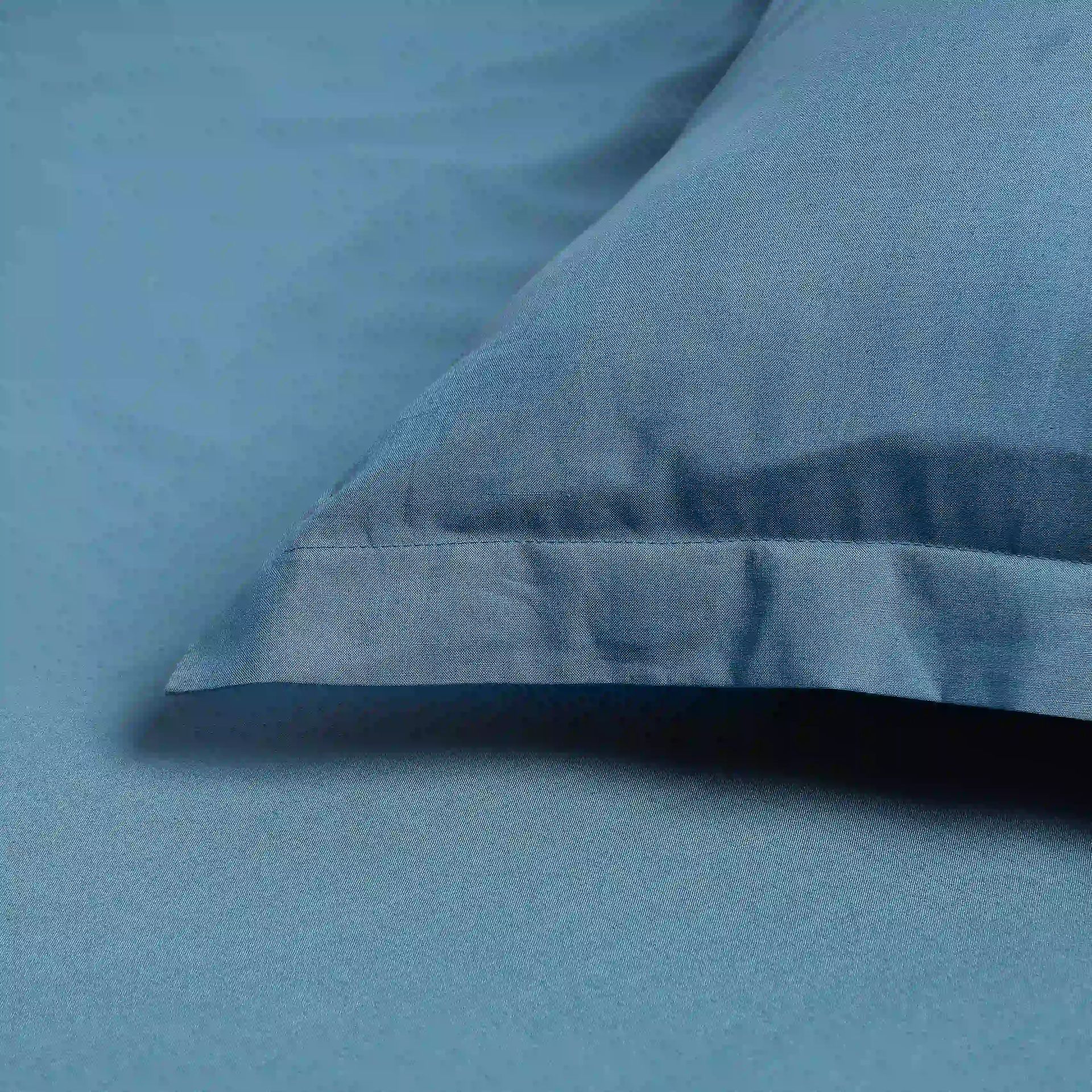Solid Dyed 144 TC 100% Cotton Mineral Queen Fitted Sheet Set | Paleto