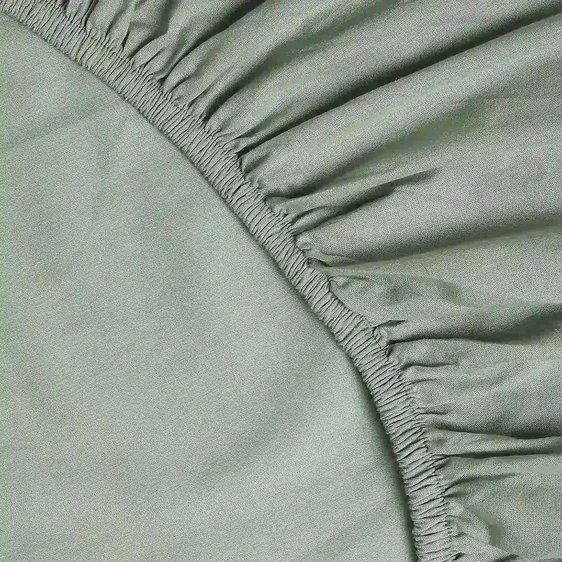 Solid Dyed 144 TC 100% Cotton Green Sage Queen Fitted Sheet Set | Paleto