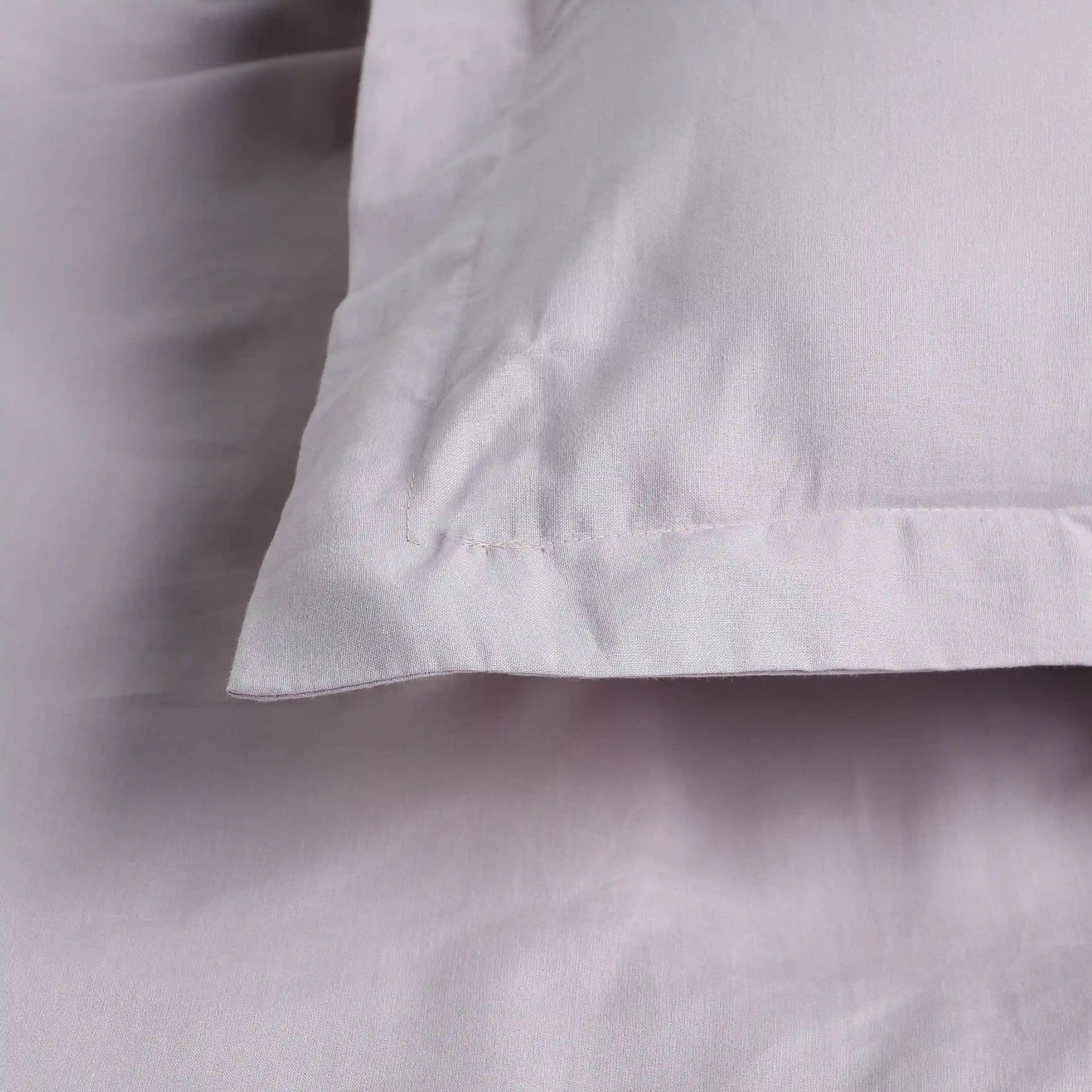 Solid Dyed 144 TC 100% Cotton Grey Lavender Queen Fitted Sheet Set | Paleto