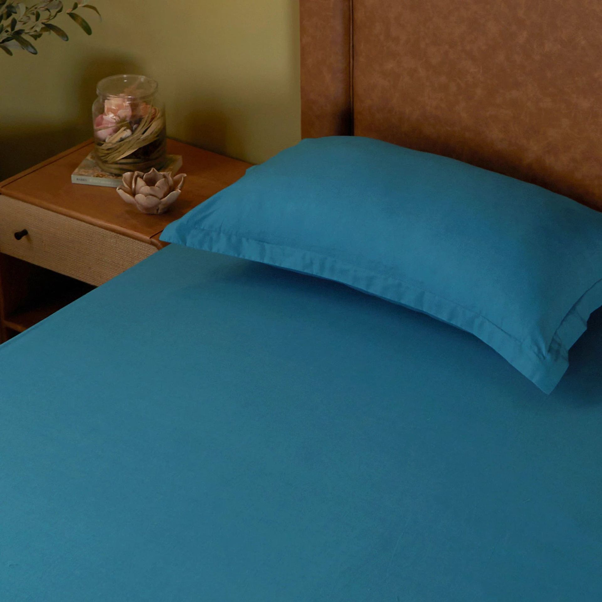 Solid Dyed 144 TC 100% Cotton Mineral Single Bedsheet Set | Paleto