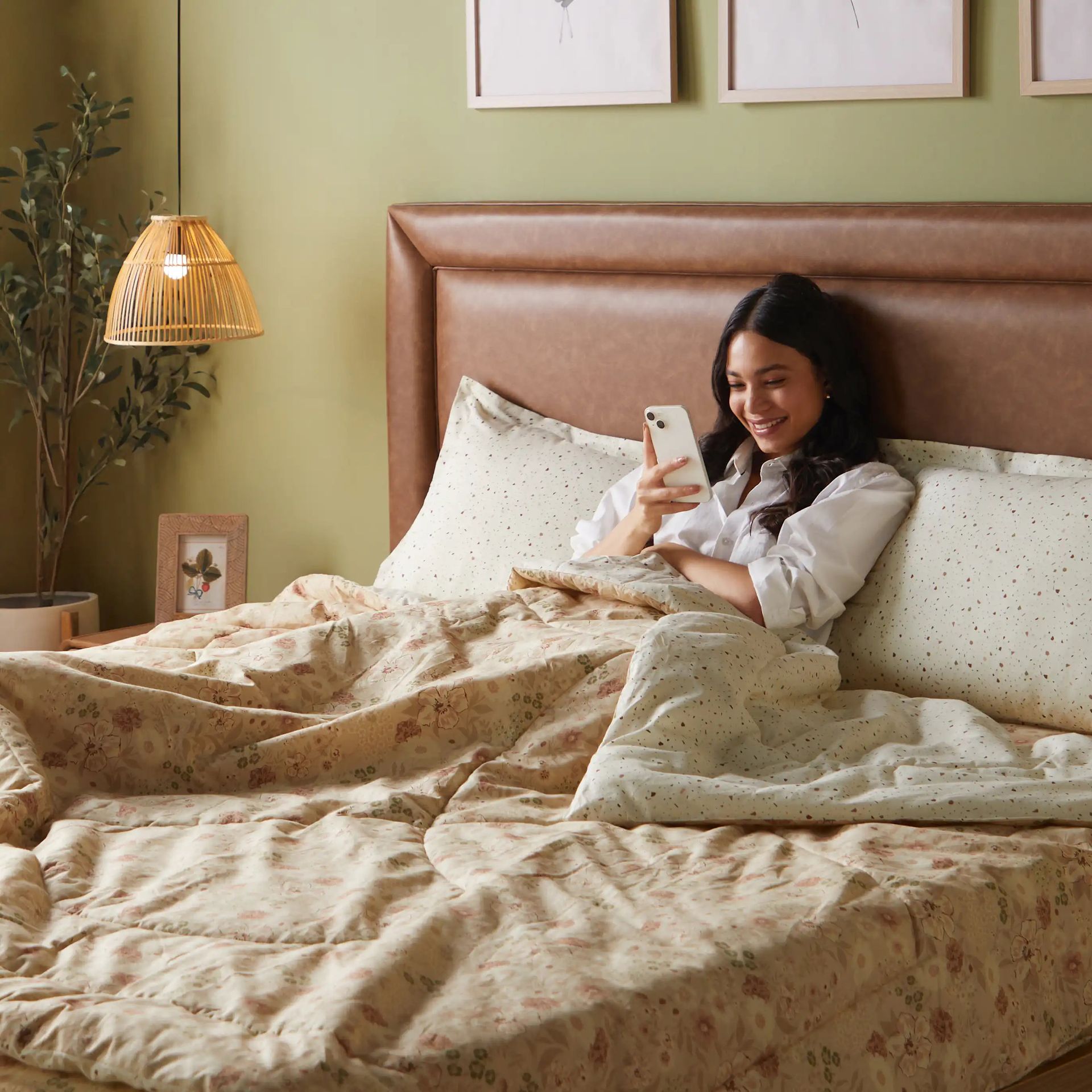 Floral Geometric 144 TC Cotton Beige Double Bedding Set | Mishella