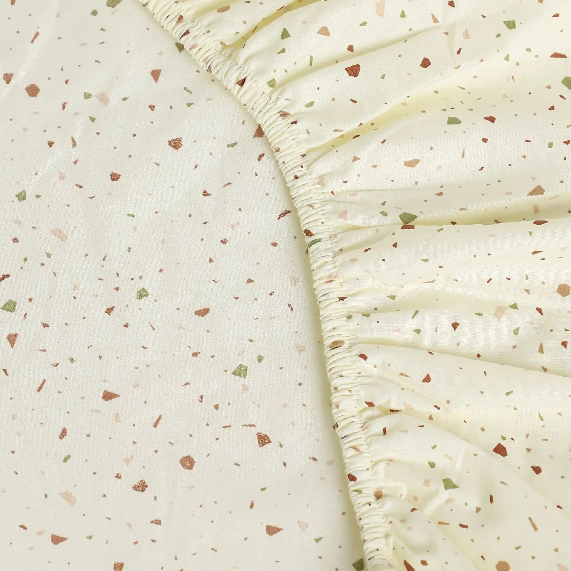 Floral Geometric 144 TC 100% Cotton Cream Bloom Queen Fitted Sheet Set | Mishella
