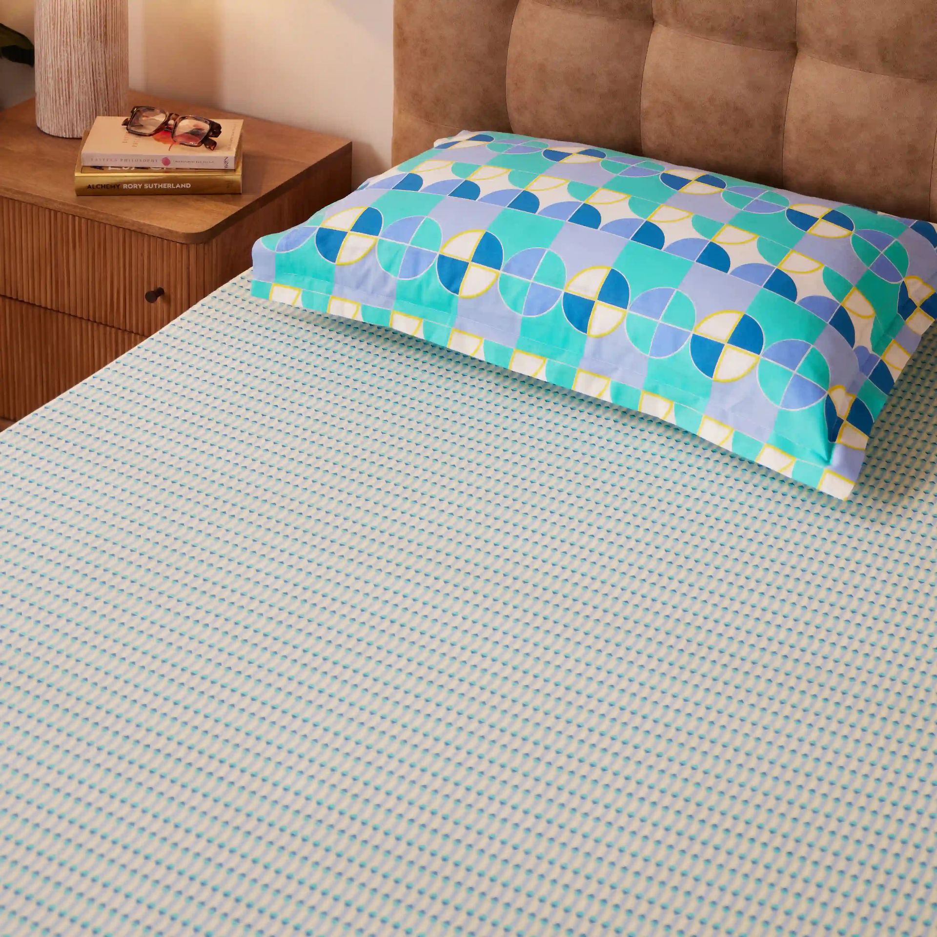 Geometric 144 TC 100% Cotton Kaleido Teal Single Bedsheet Set | Mishella
