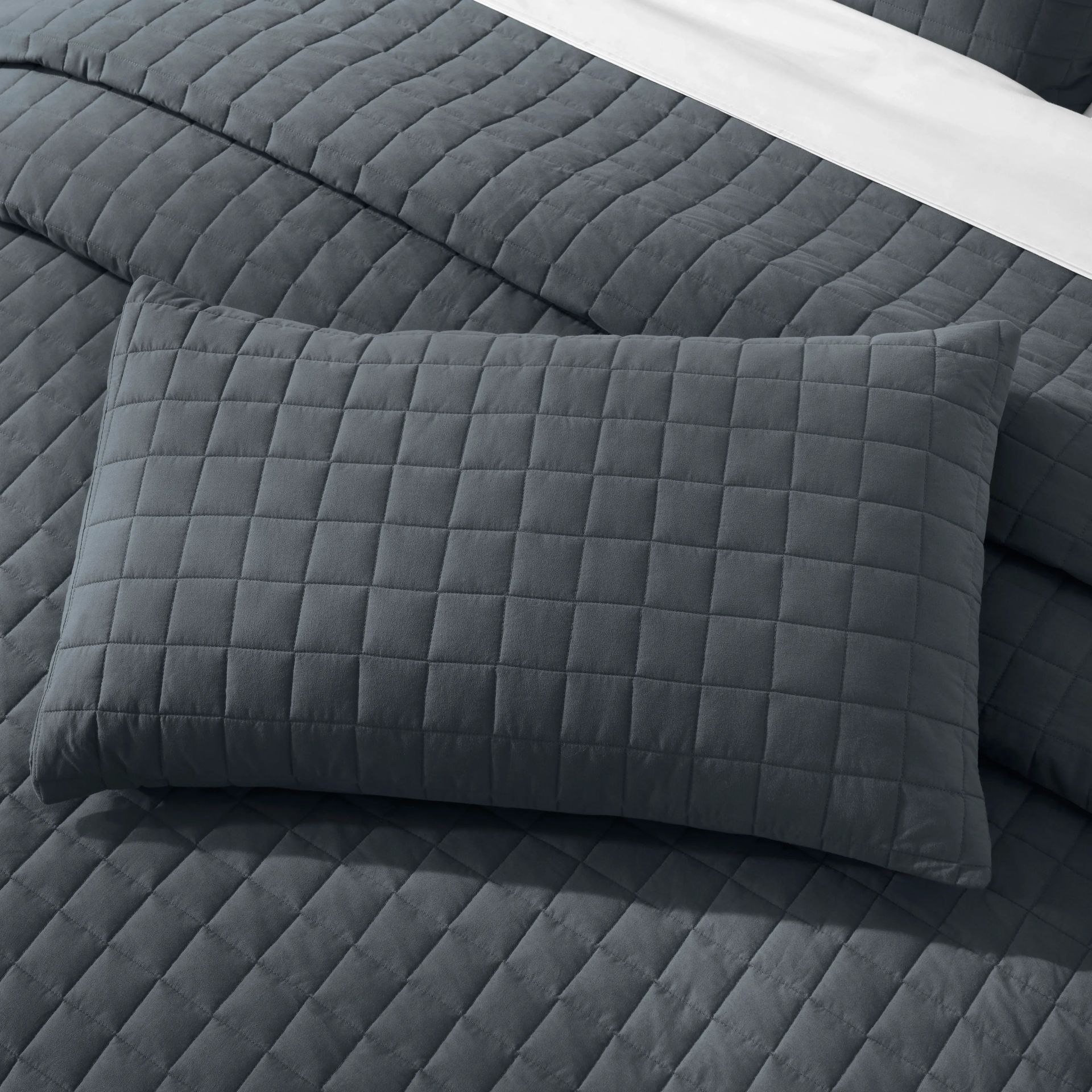 Box Quilted Solid 200 TC 100% Cotton Percale Charcoal King Bed Cover Set | Nuvola