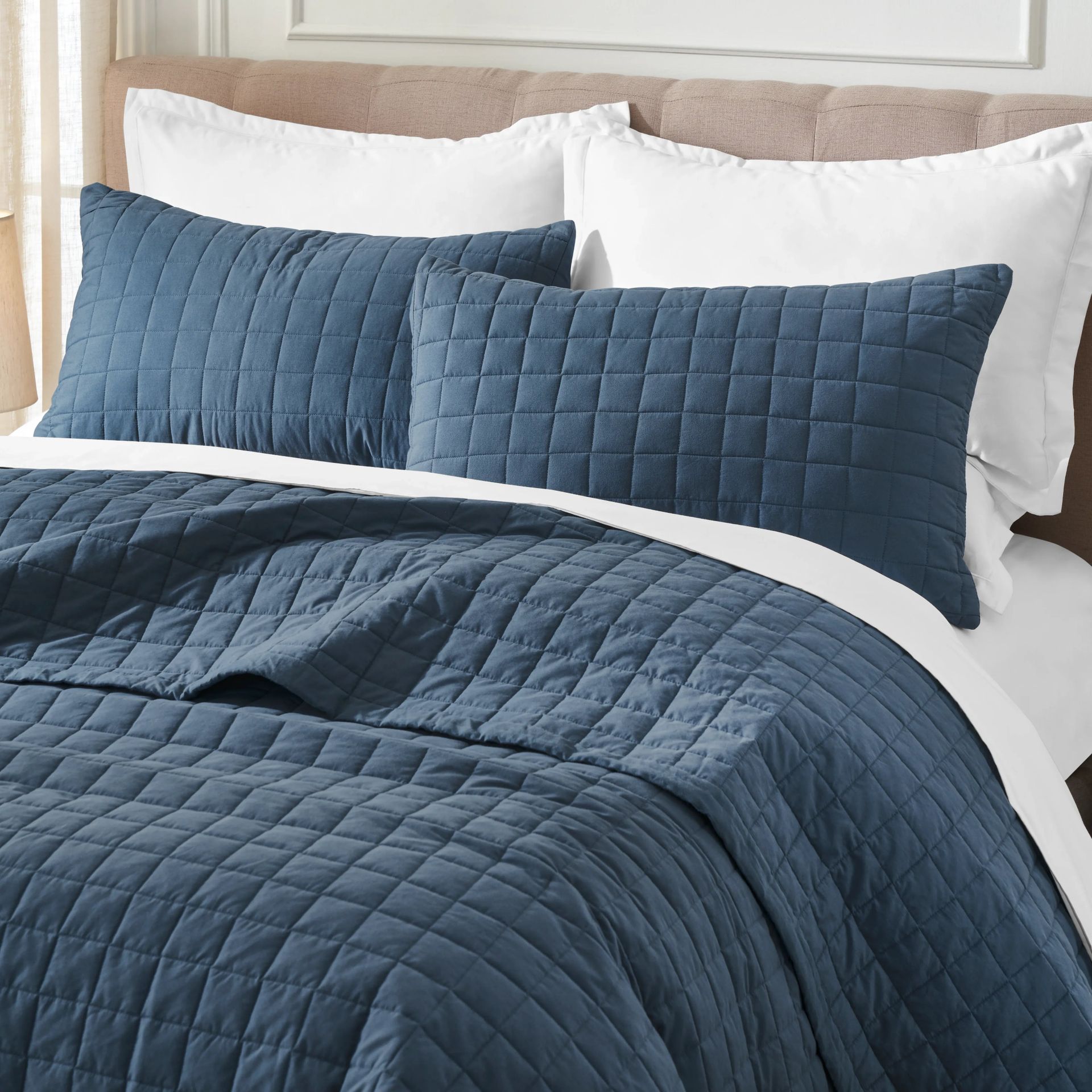 Box Quilted Solid 200 TC 100% Cotton Percale Estate Blue King Bed Cover Set | Nuvola