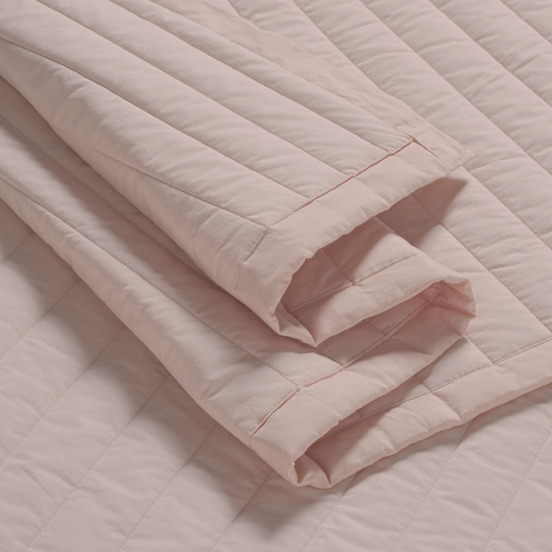 Straight Quilted Solid 200 TC 100% Cotton Percale Sepia Rose King Bed Cover Set | Nuvola