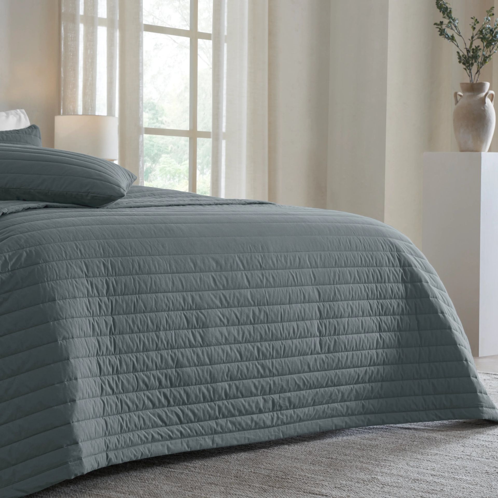 Straight Quilted Solid 200 TC 100% Cotton Percale Charcoal King Bed Cover Set | Nuvola