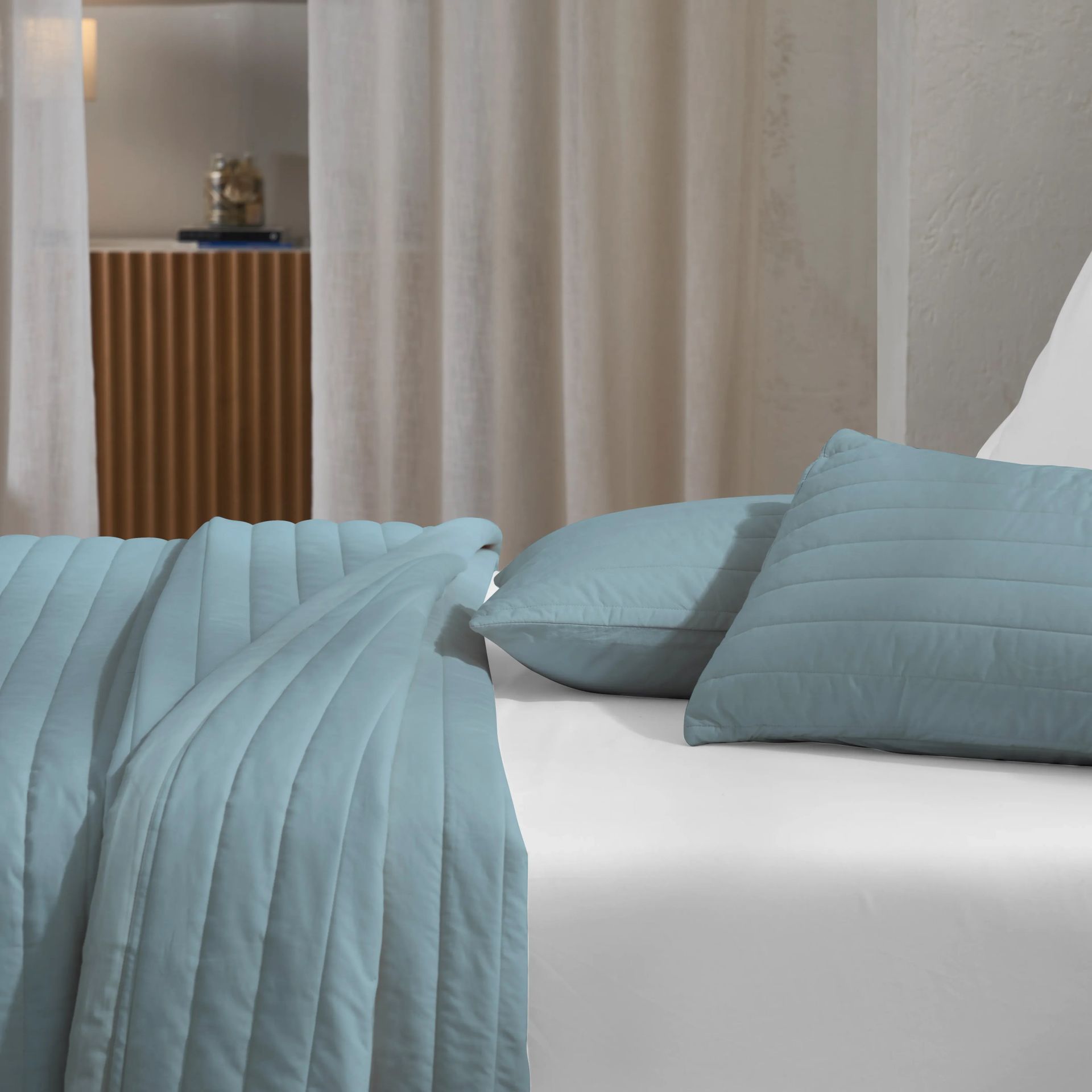 Straight Quilted Solid 200 TC 100% Cotton Percale Estate Blue King Bed Cover Set | Nuvola