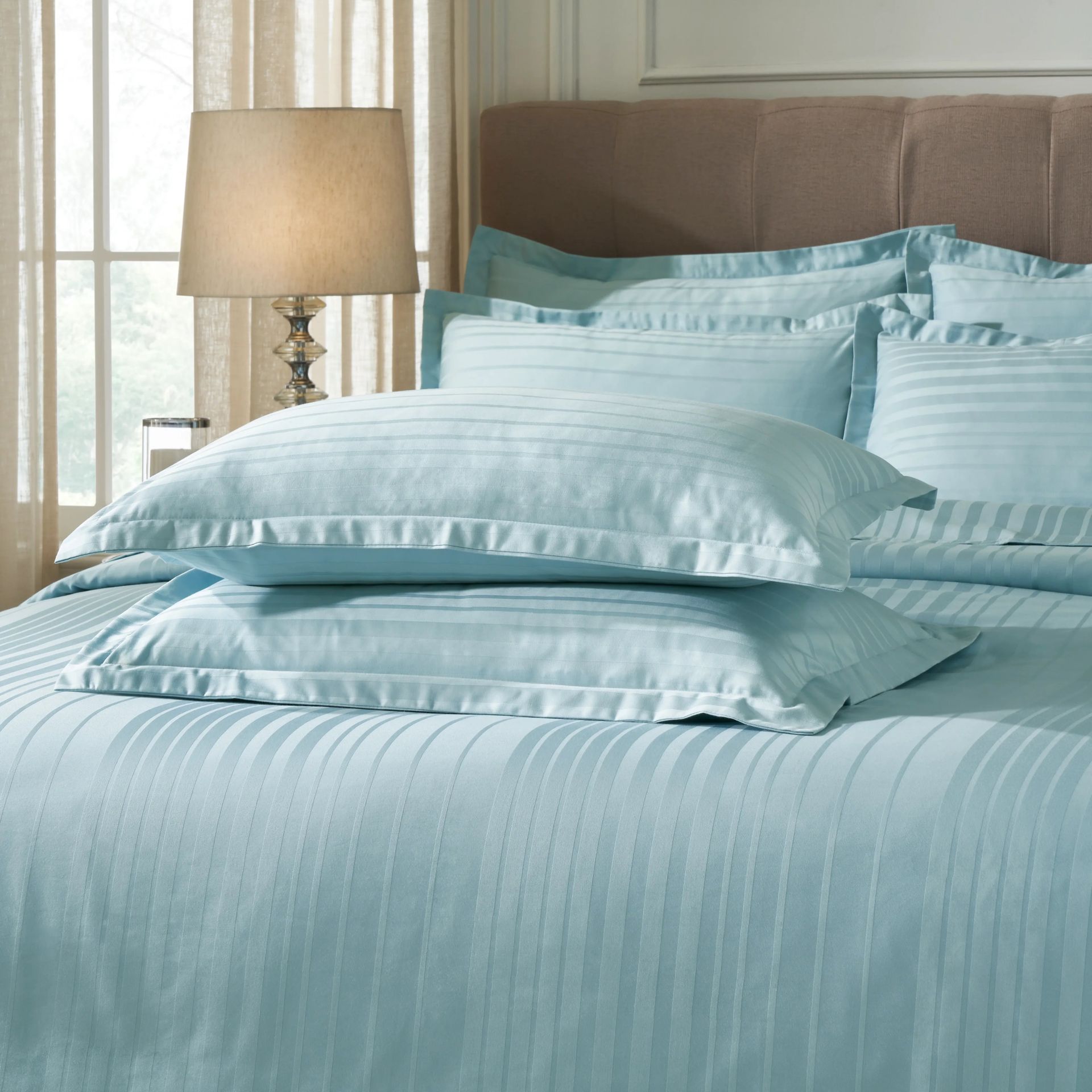 Solid Dyed 400 TC 100% Cotton Blue Sky King Fitted Sheet Set | Seraya