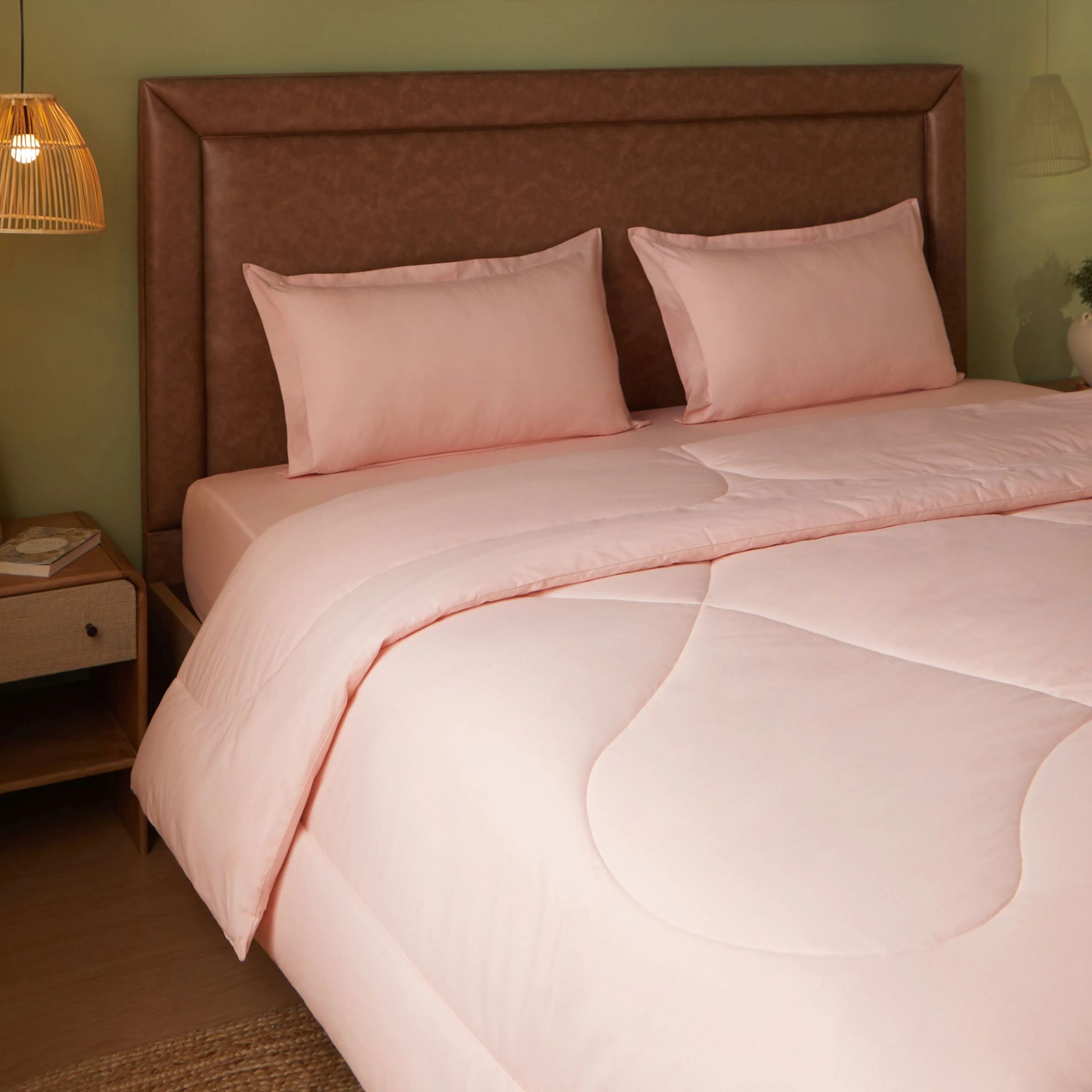 Solid Dyed 120 GSM Cotton Veiled Rose Double Comforter | Paleto