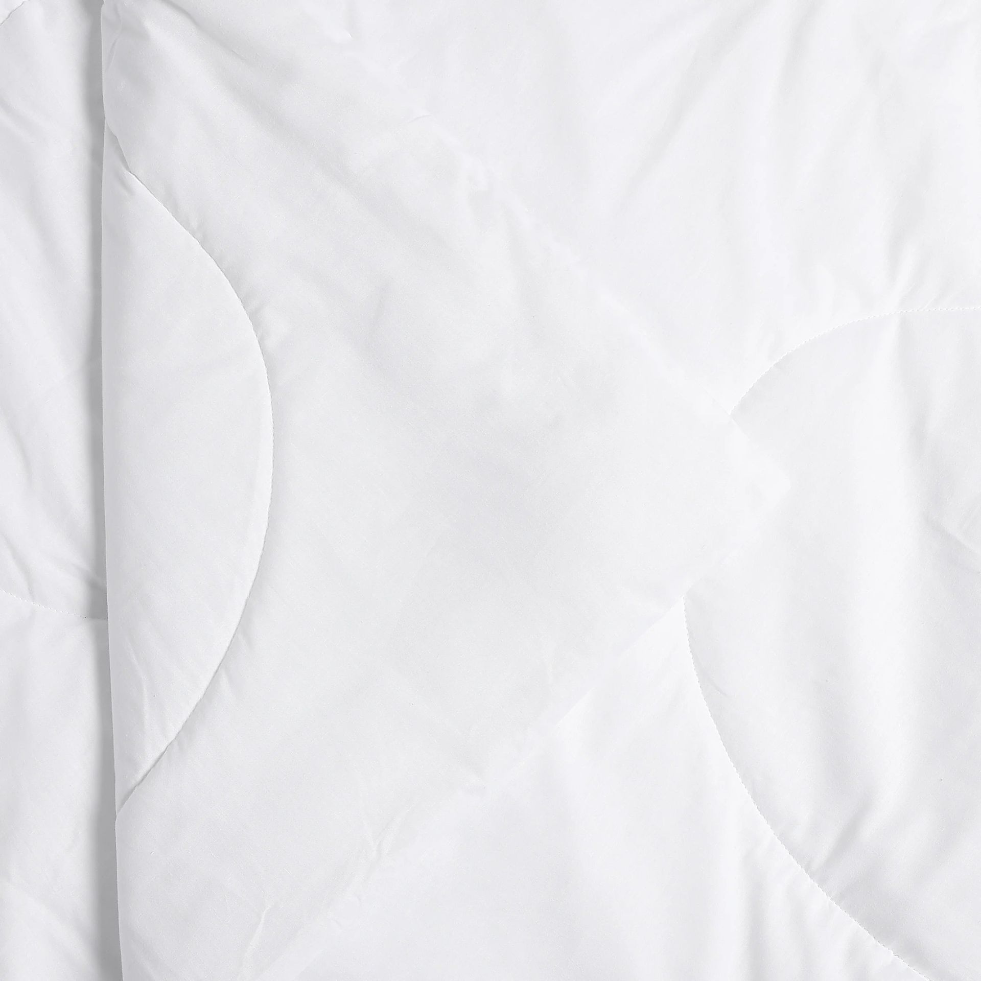 Solid Dyed 120 GSM Cotton White Double Comforter | Paleto