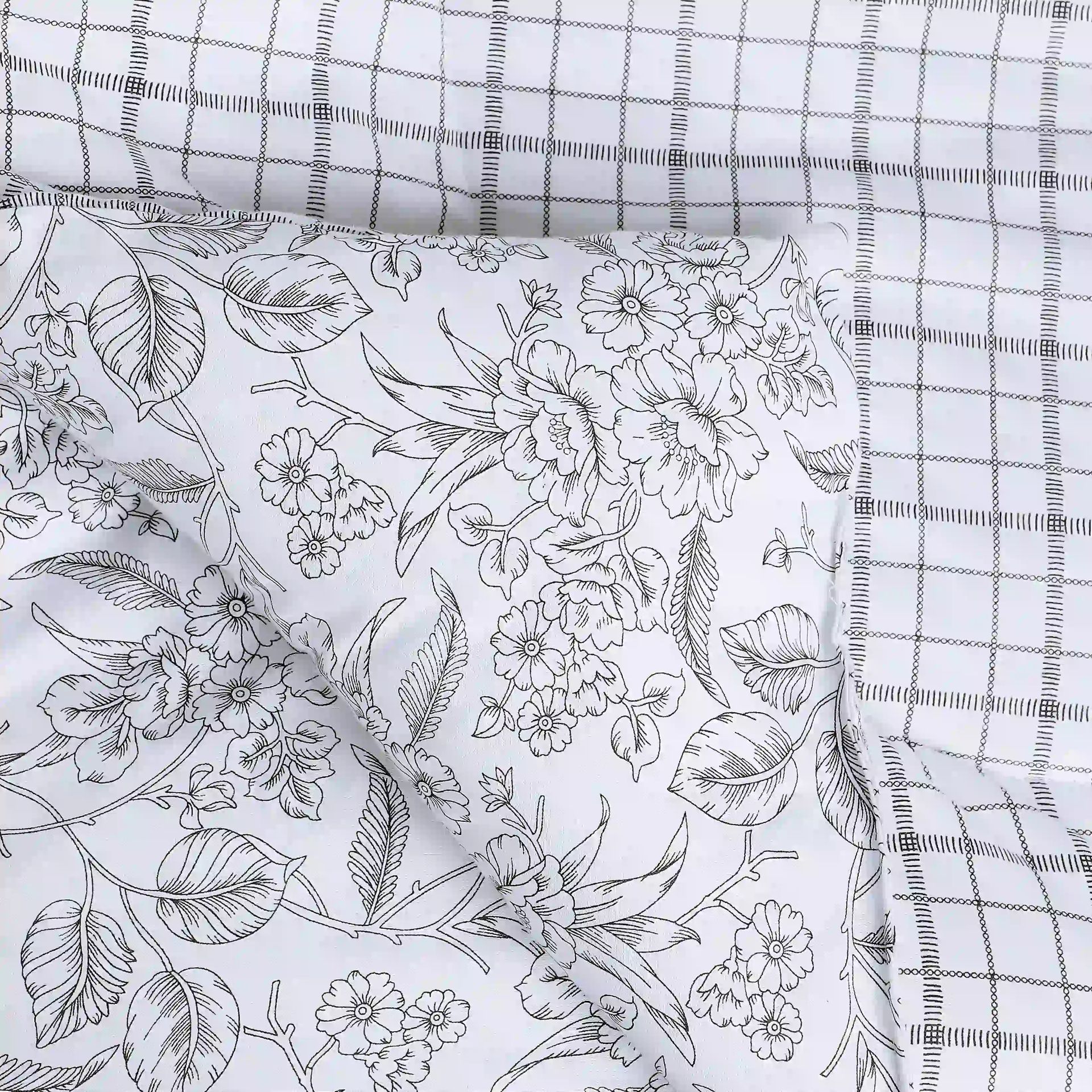 Floral Geometric 144 GSM 100% Cotton Charcoal Checks Double Comforter | Mishella
