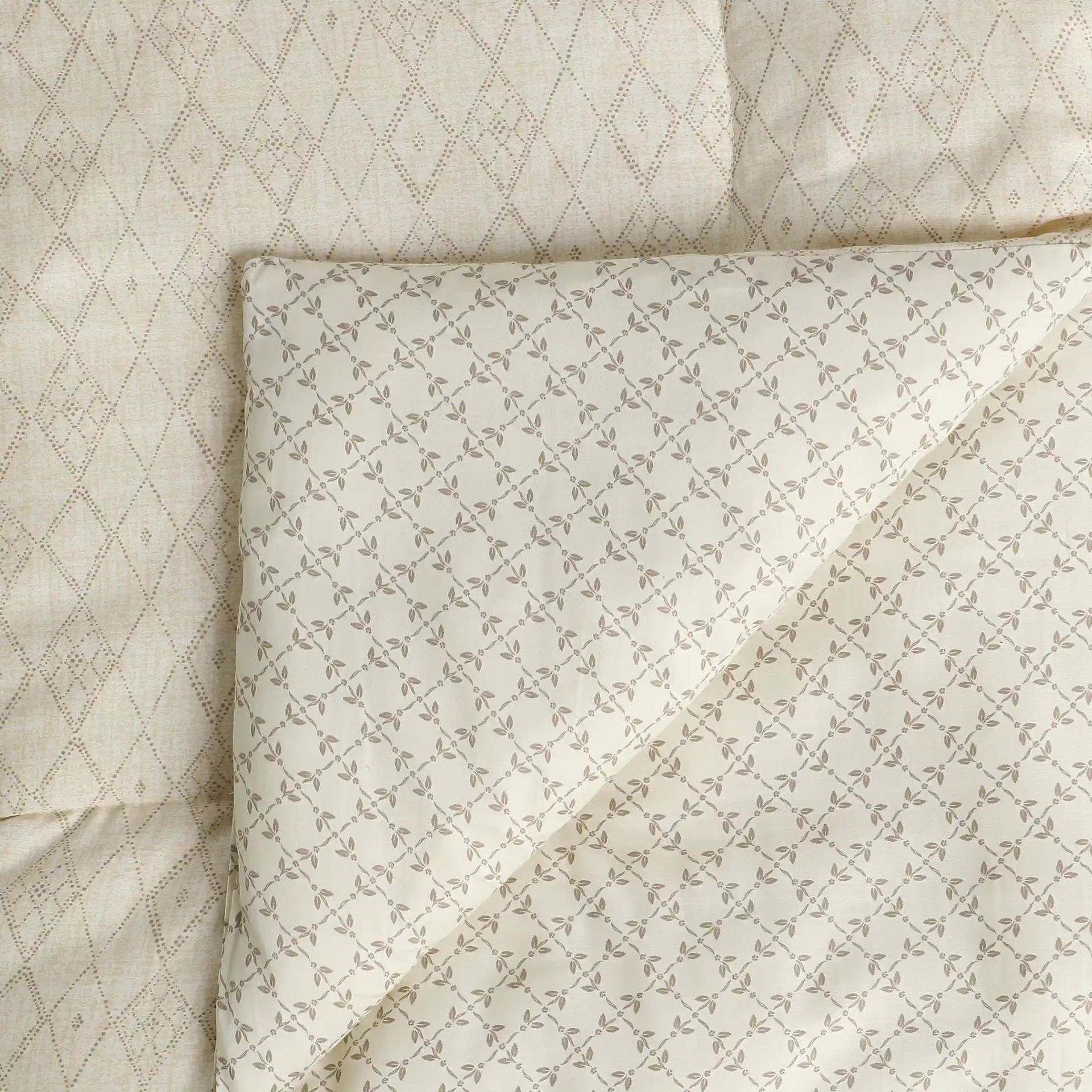 Ethnic 120 GSM 100% Cotton Dark Blue Double Comforter | Fergana