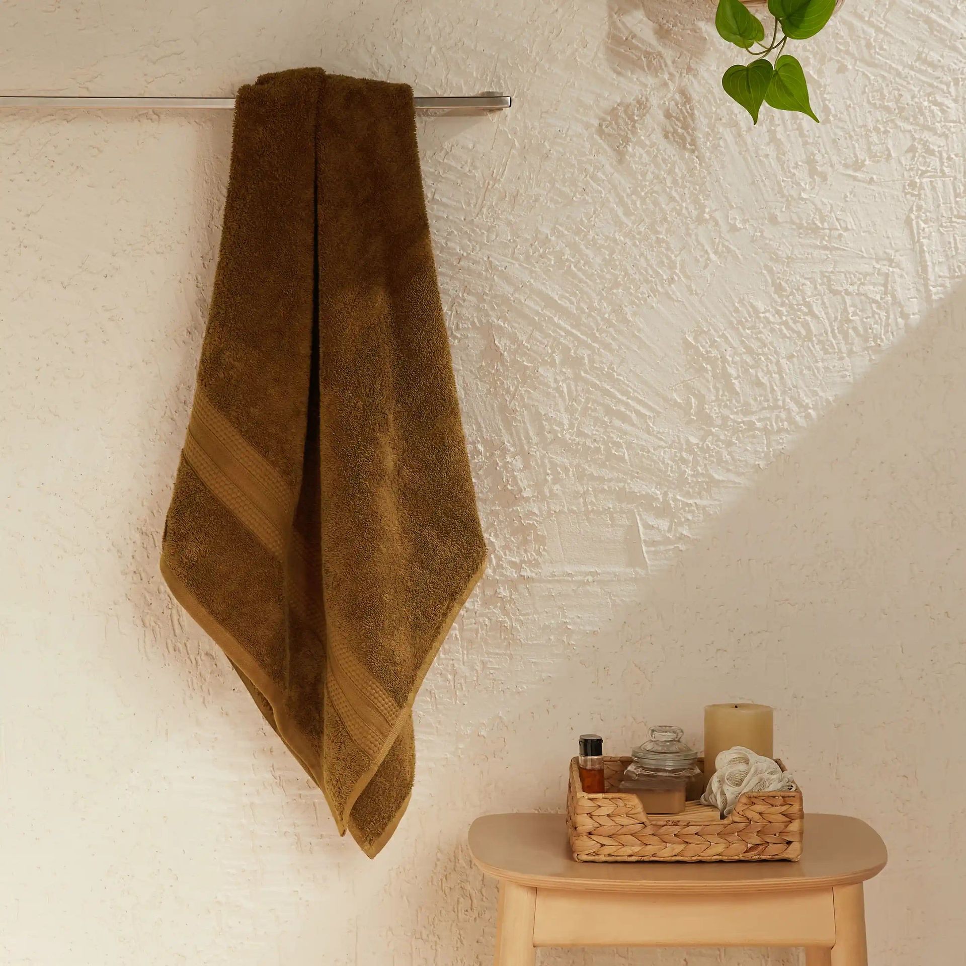 Solid Dyed 475 GSM 100% Cotton Chocolate 8 Piece Towel Set | Paleto