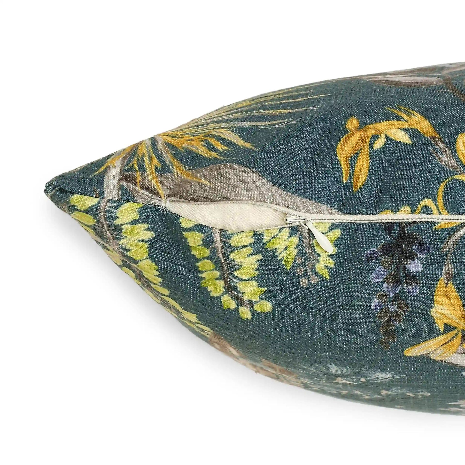 Floral 100% Polyester Cobalt Sky Cushion Cover | Vissencia