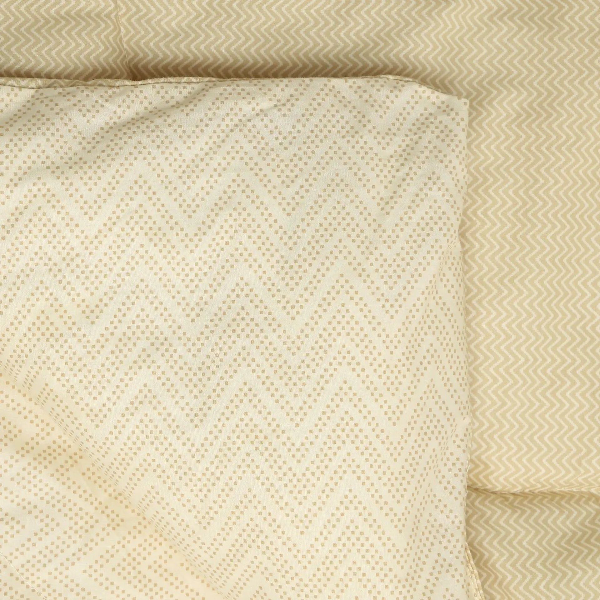 Geometric 120 GSM 100% Cotton Beige Double Comforter | Threadscapes
