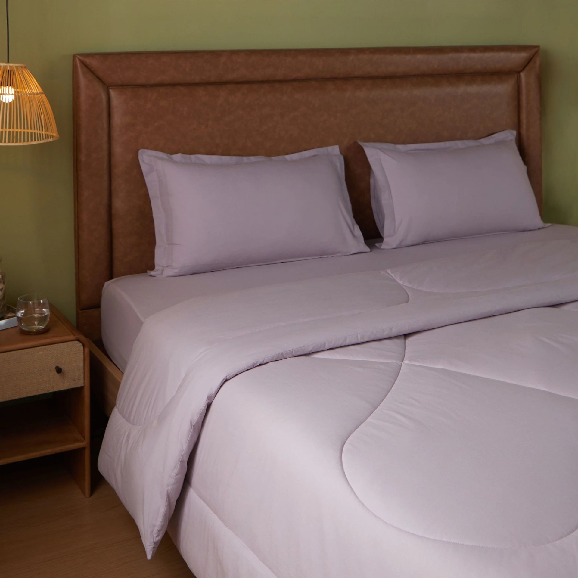Solid Dyed 240 GSM Cotton Grey Lavender Double Comforter | Paleto