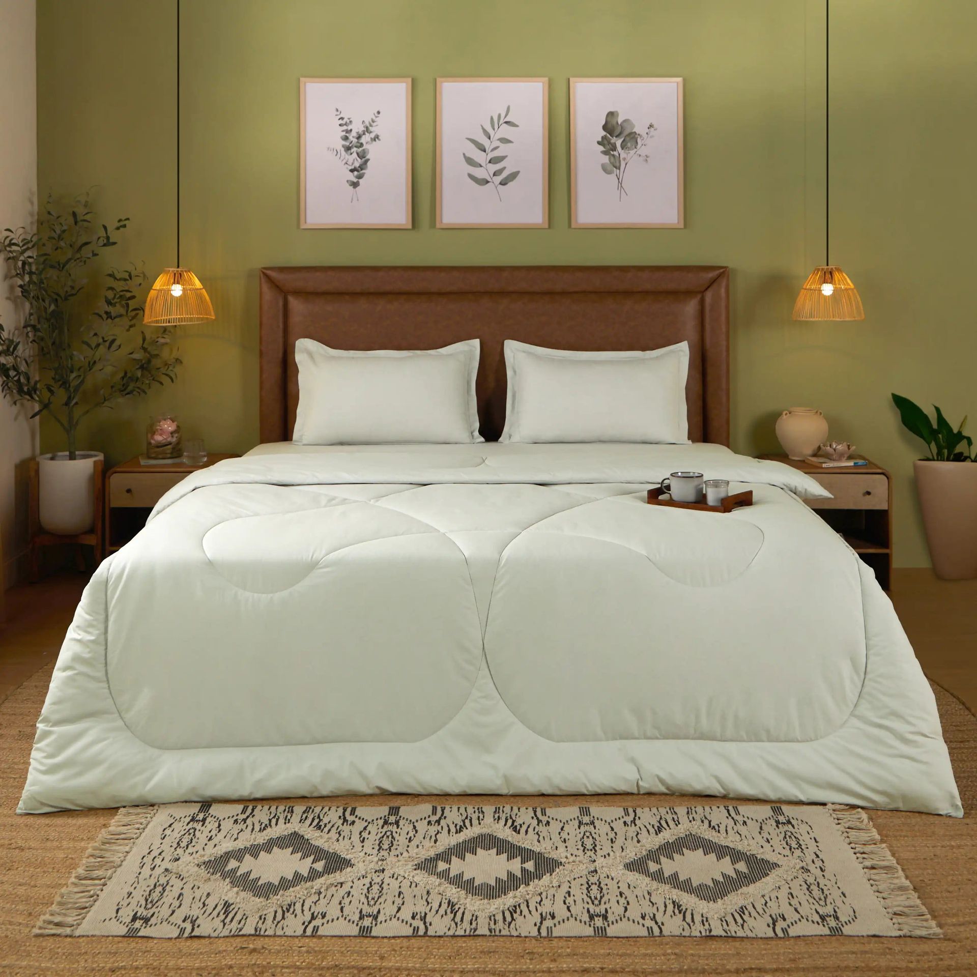 Solid Dyed 240 GSM Cotton Silver Double Comforter | Paleto