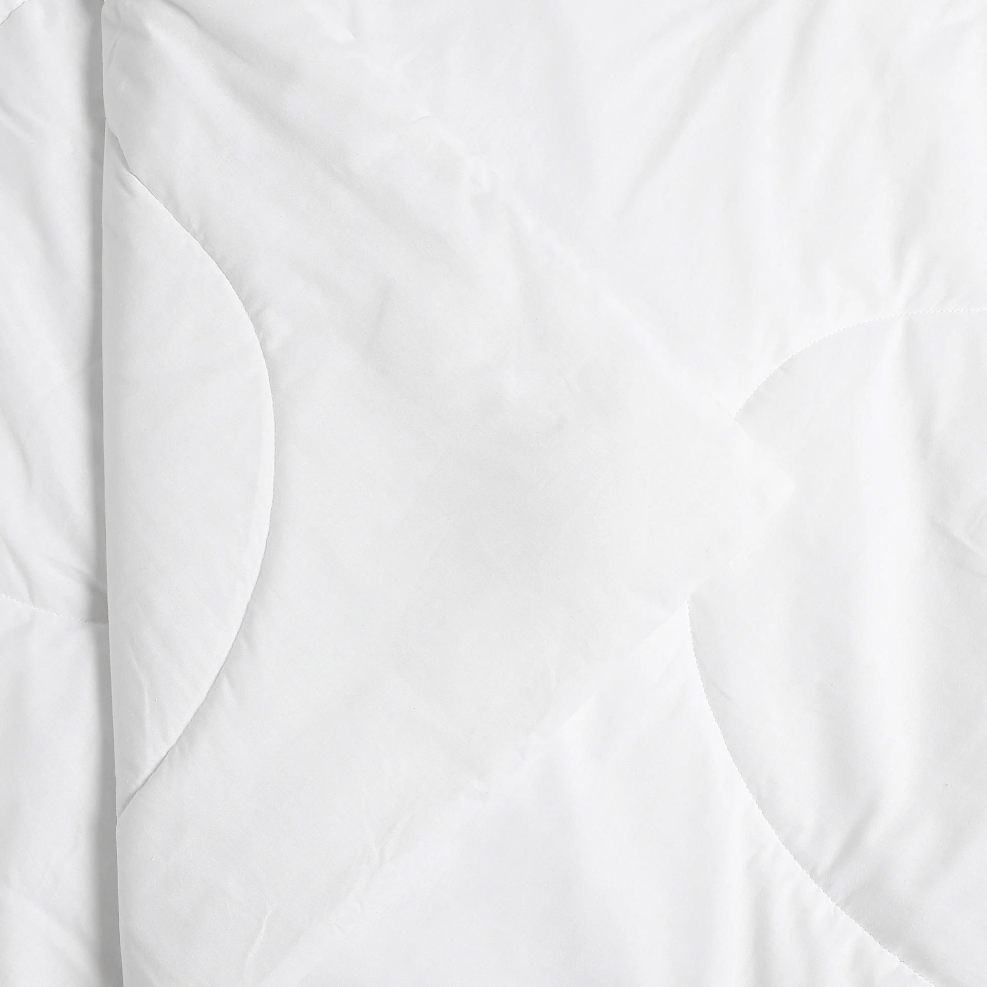 Solid Dyed 120 GSM Cotton White Single Comforter | Paleto