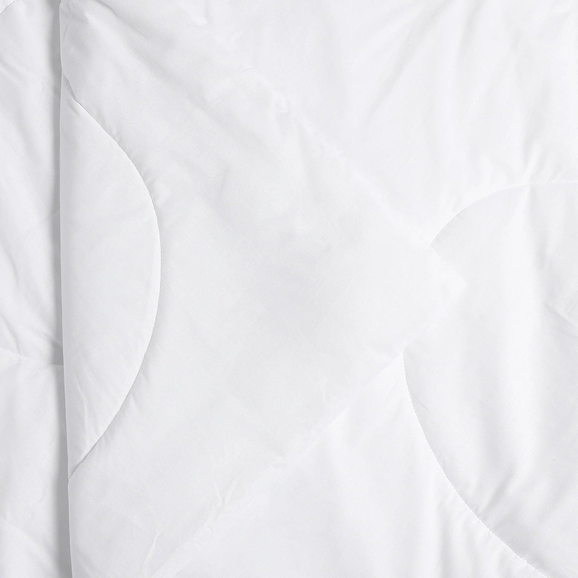 Solid Dyed 120 GSM Cotton White Double Comforter | Paleto