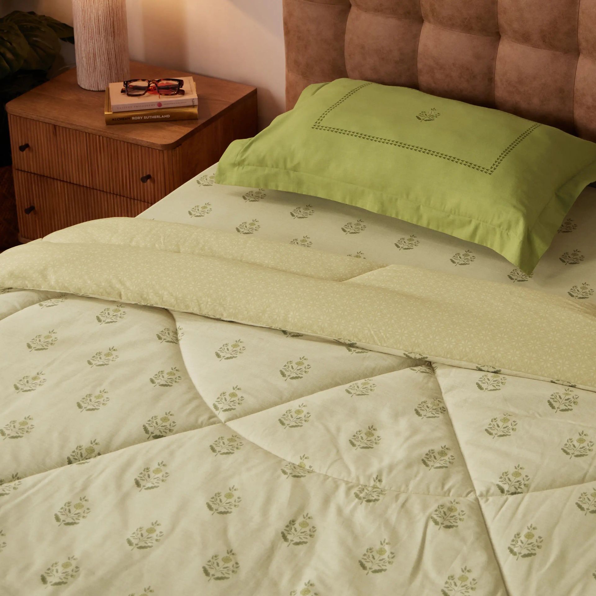 Indian Heritage GSM 100% Cotton Indian Moss Single Comforter | Chippa Lane