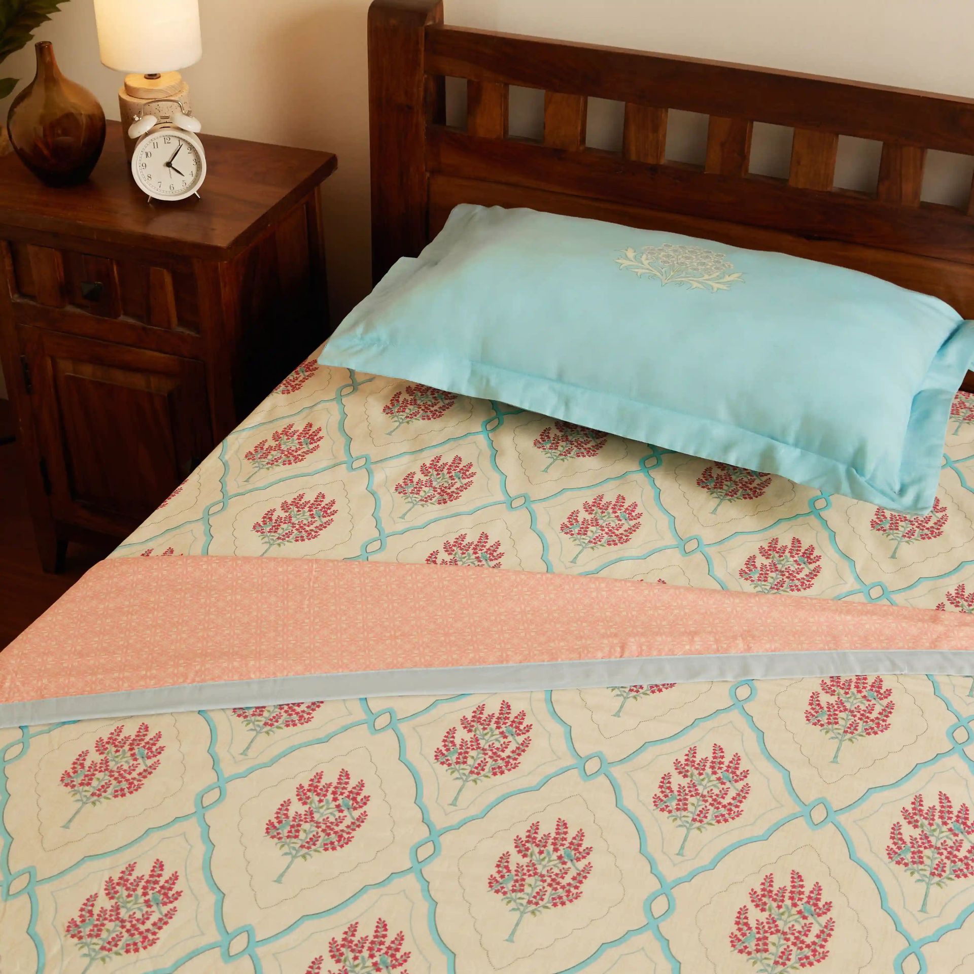 Indian Heritage 144 TC 100% Cotton Sage Bloom Single Dohar | Chippa Lane