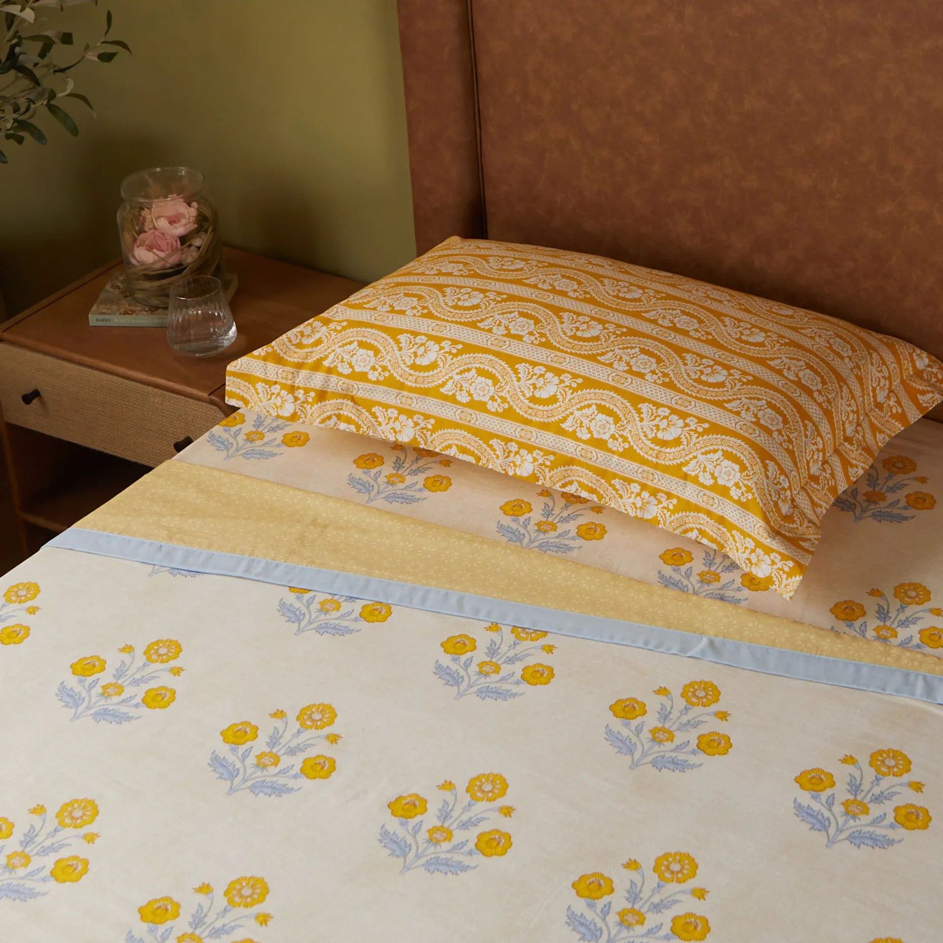 Indian Heritage 144 TC 100% Cotton Ochre Single Dohar | Chippa Lane