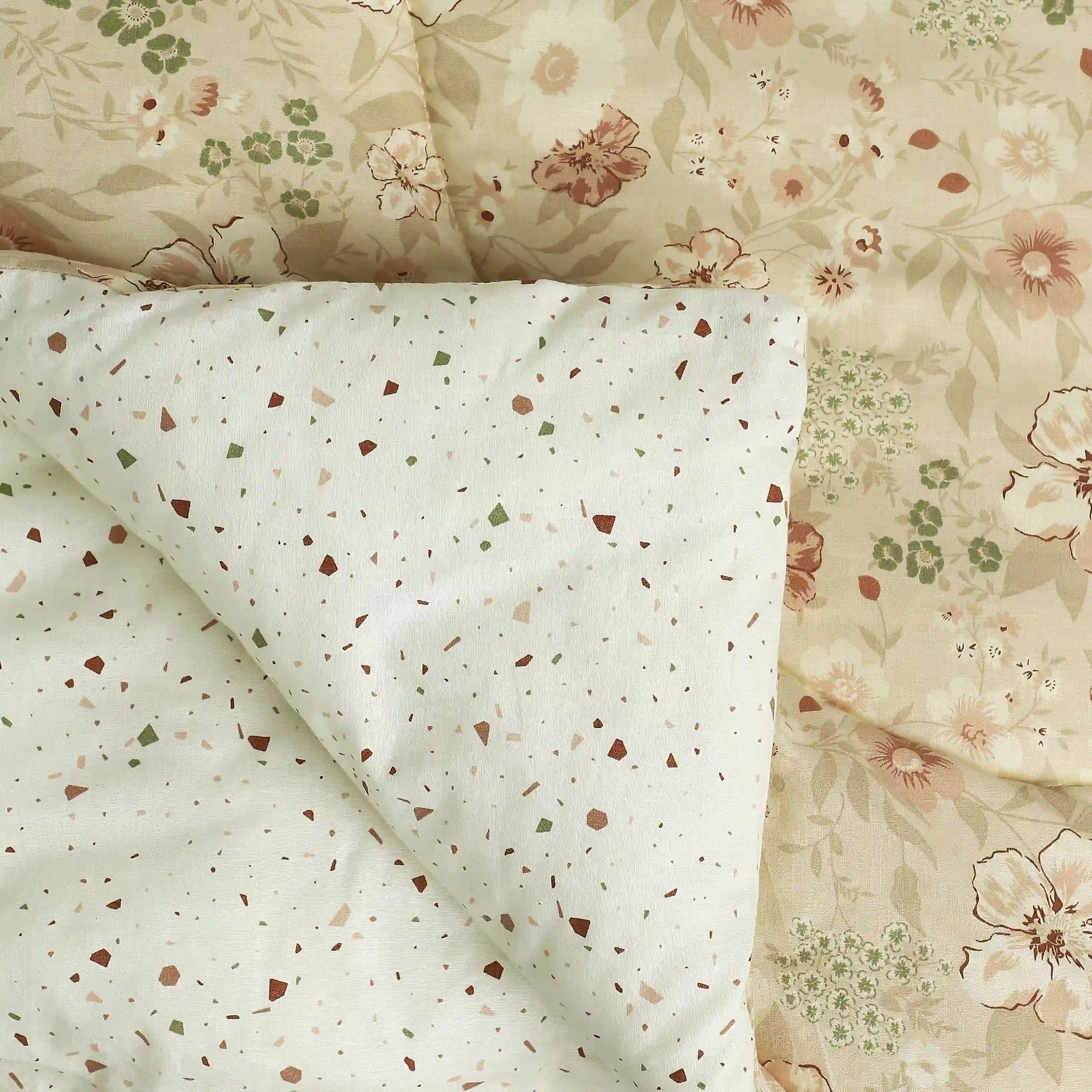 Floral Geometric 144 GSM 100% Cotton Beige Single Comforter | Mishella
