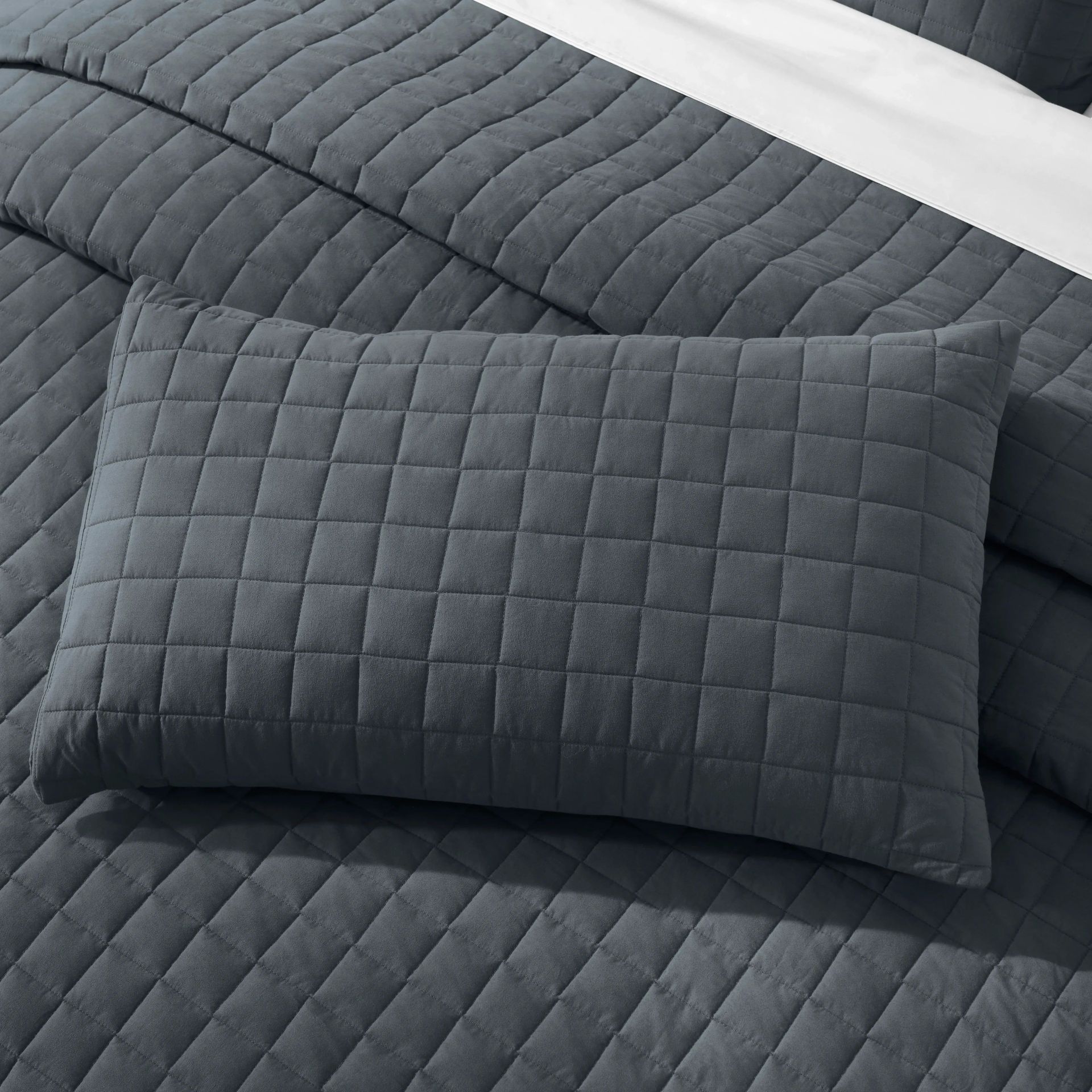 Box Quilted Solid 200 TC 100% Cotton Percale Charcoal King Bed Cover Set | Nuvola