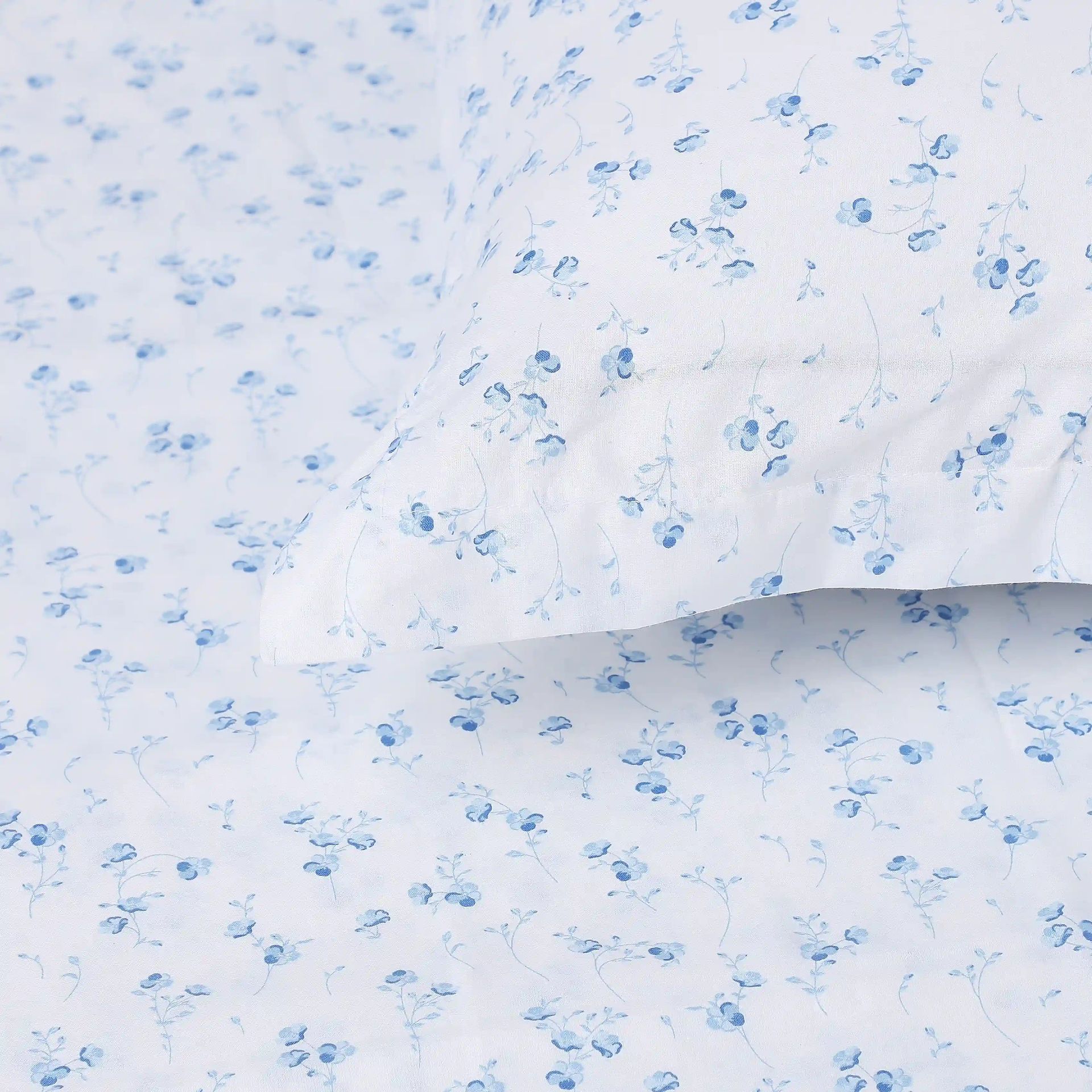 Floral 144 TC 100% Cotton Ocean Blue Super King Bedsheet Set | Bloomshire Classic