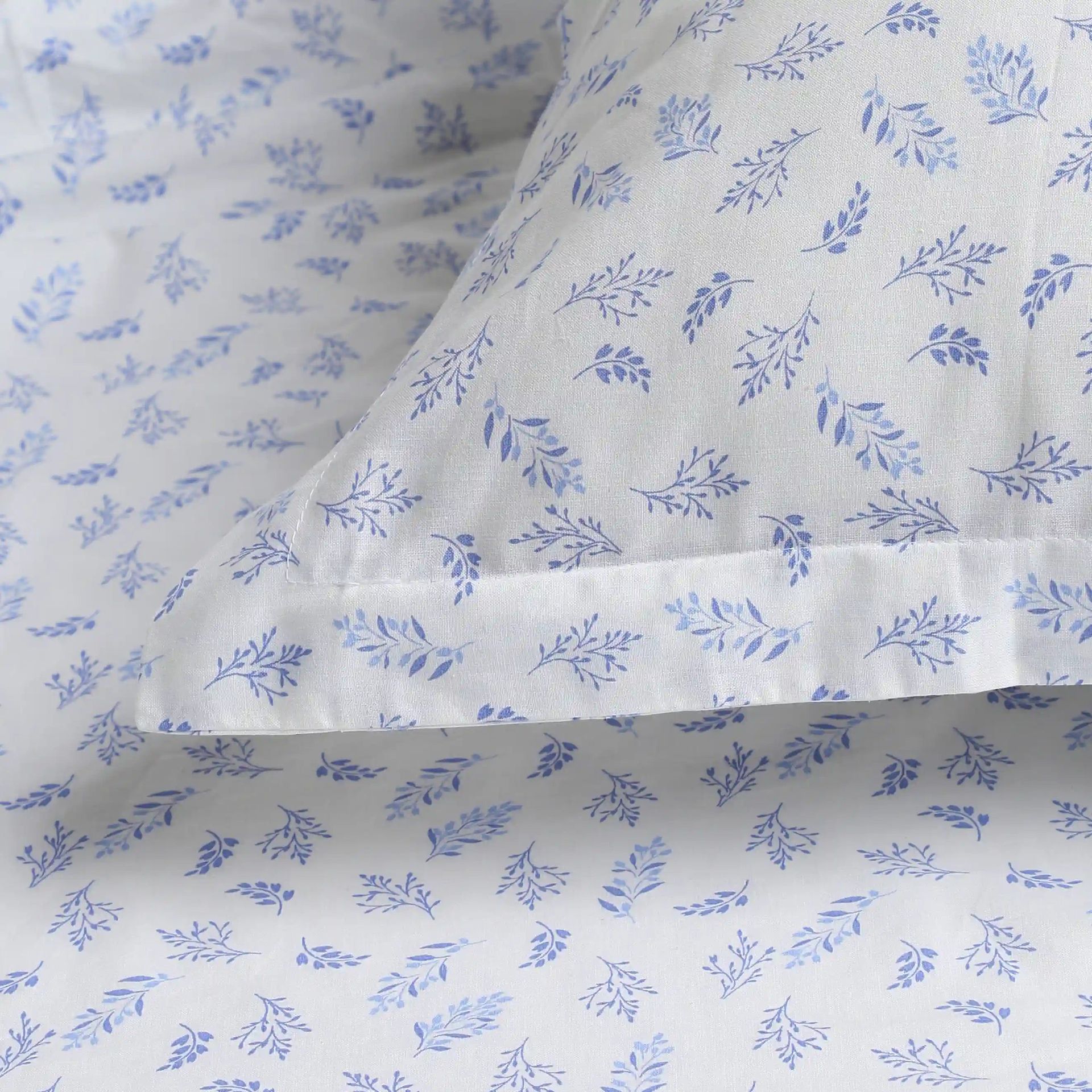 Floral 144 TC 100% Cotton Purple King Fitted Sheet Set | Bloomshire Classic