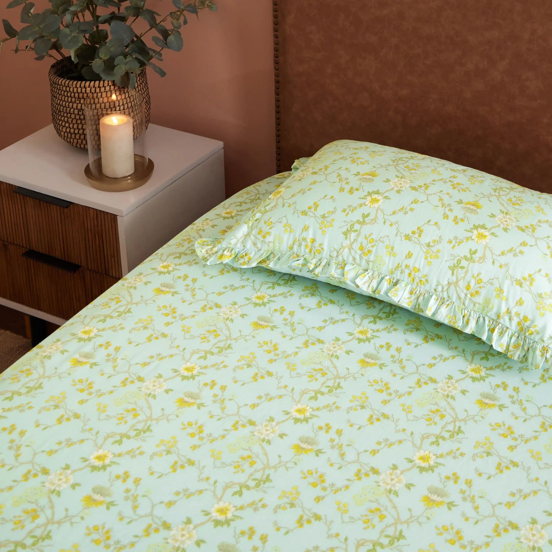 Floral 200 TC Cotton Light Blue Double Bedsheet Set | Bloomshire Luxe
