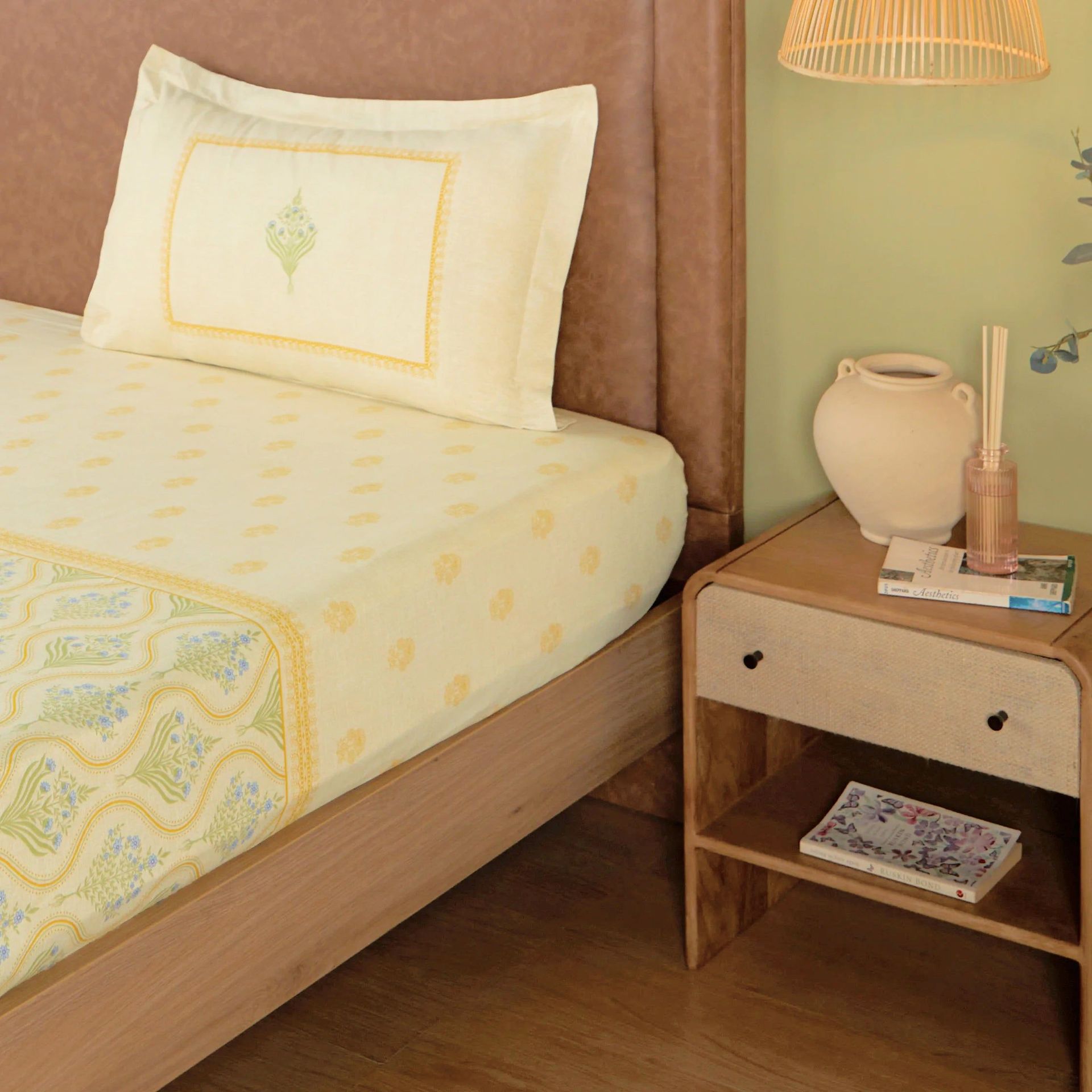 Indian Heritage 144 TC 100% Cotton Mustard Single Bedsheet Set | Chippa Lane