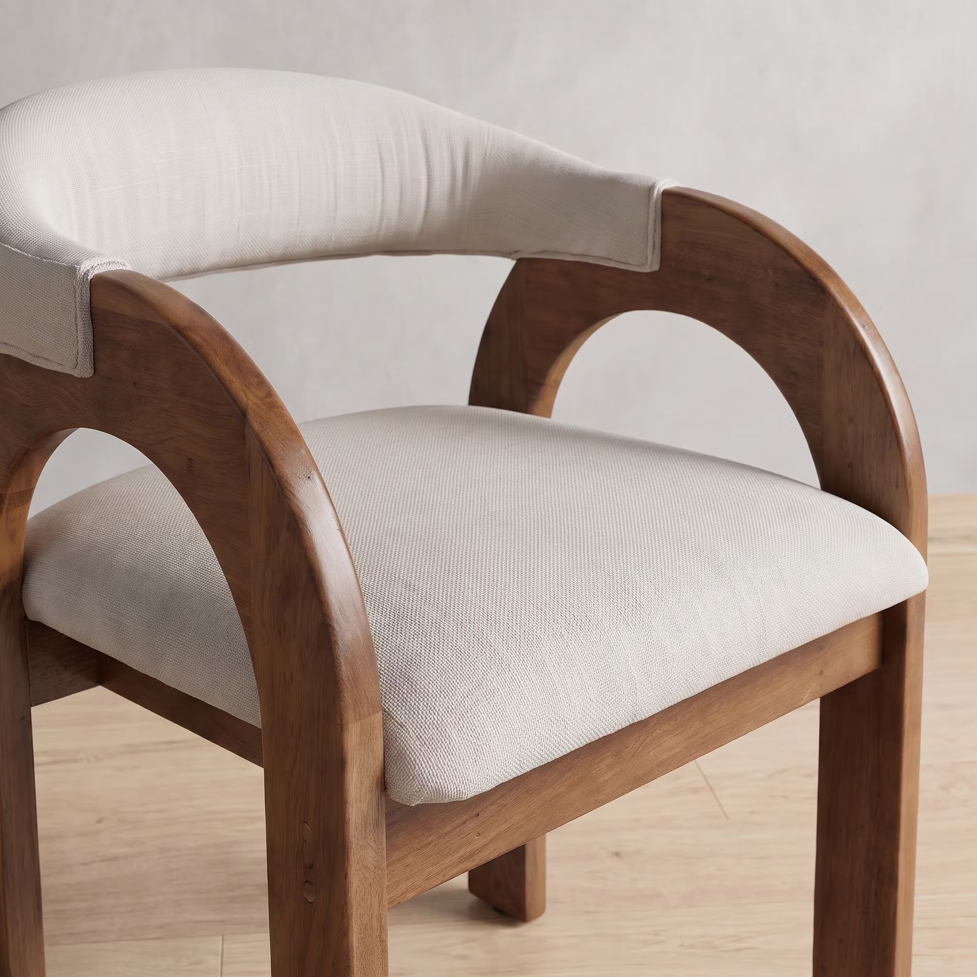 Lussa Dining Chair