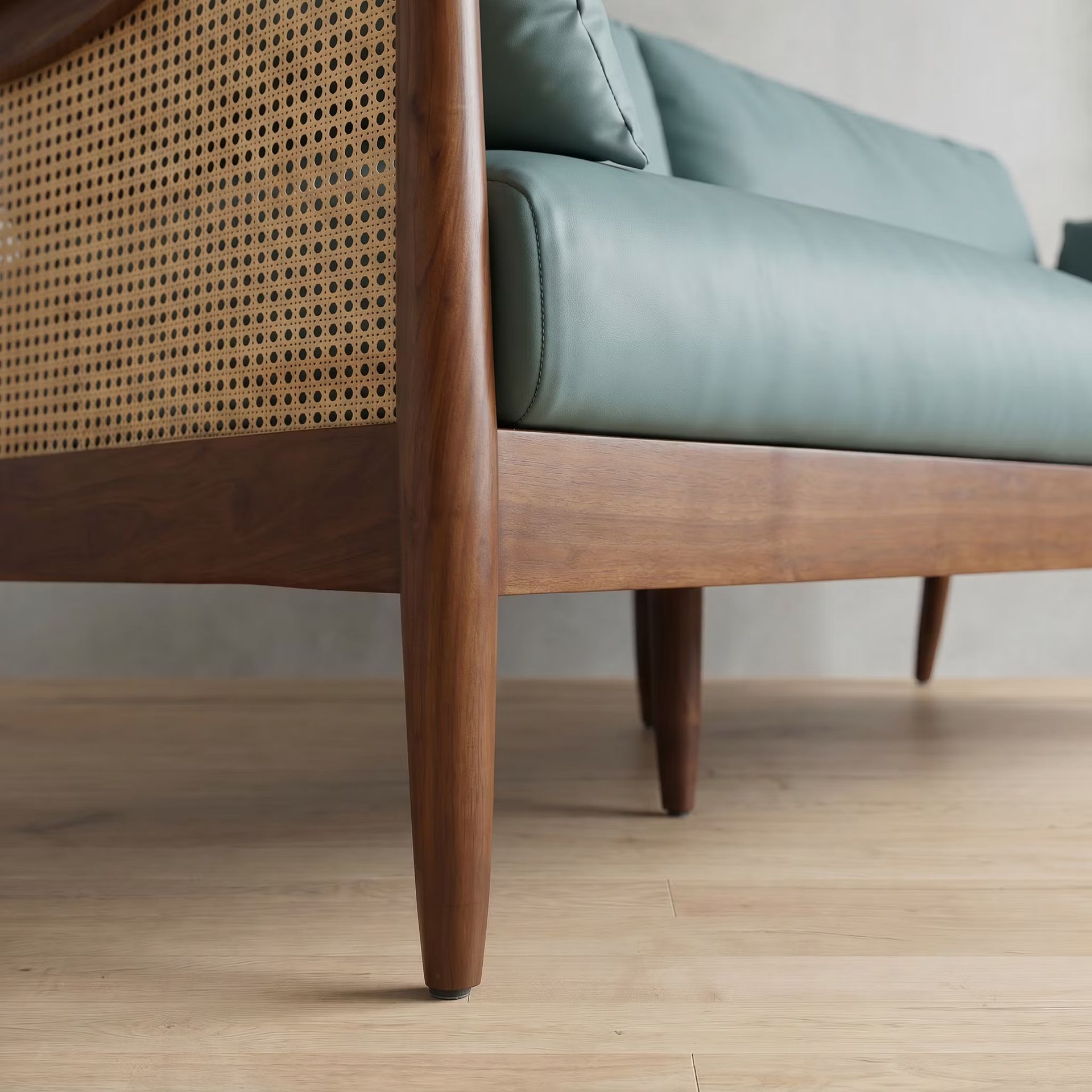 Miora Sofa