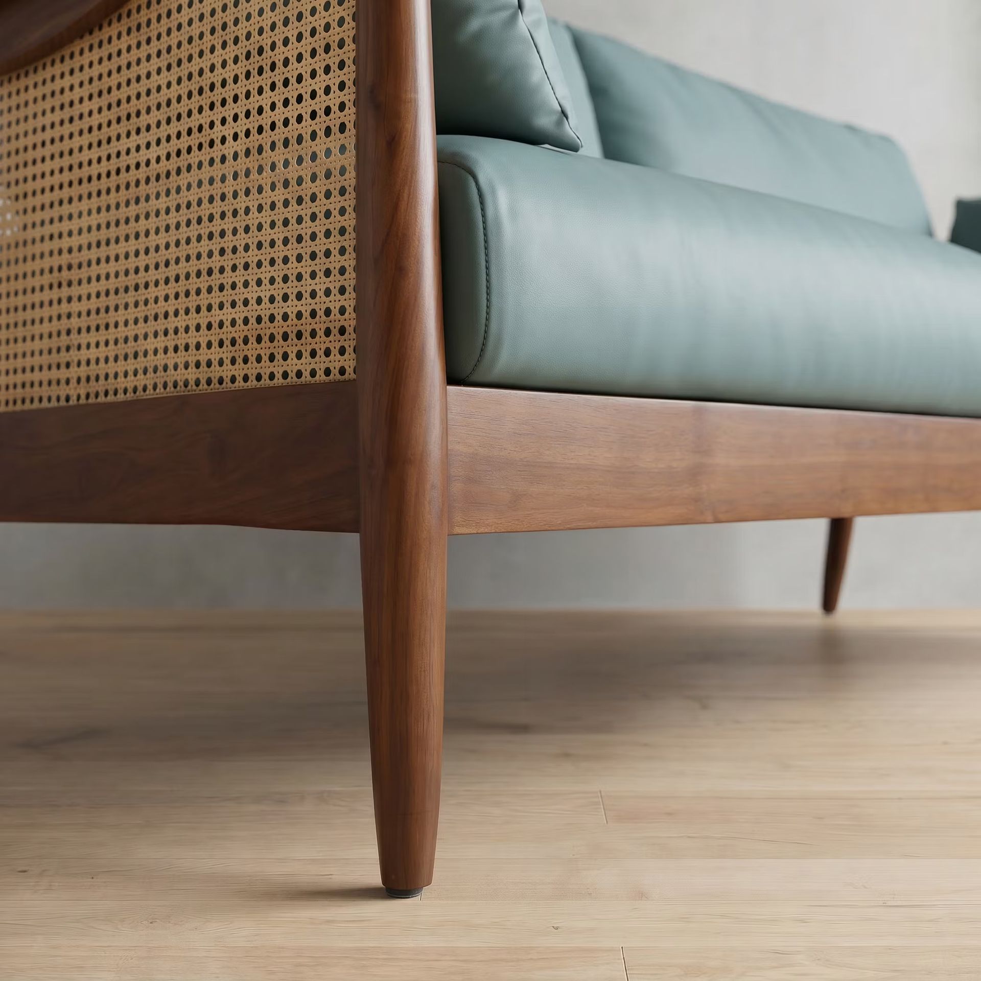 Miora Sofa