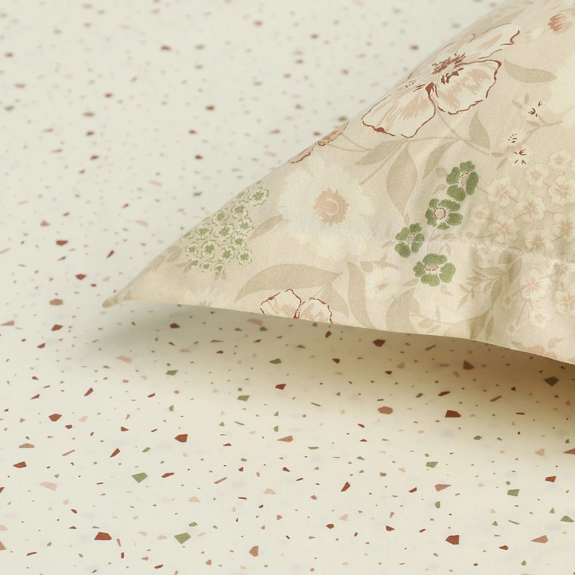 Floral Geometric 144 TC 100% Cotton Cream Bloom King Fitted Sheet Set | Mishella