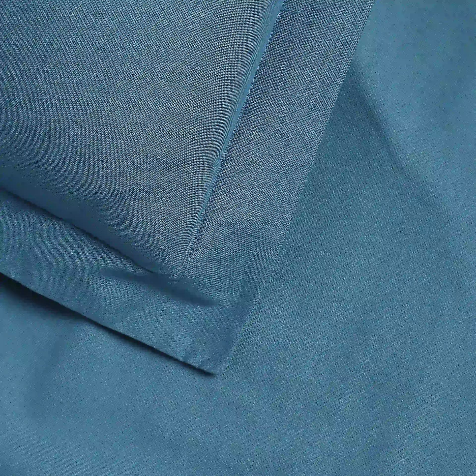 Solid Dyed 144 TC 100% Cotton Mineral Super King Bedsheet Set | Paleto