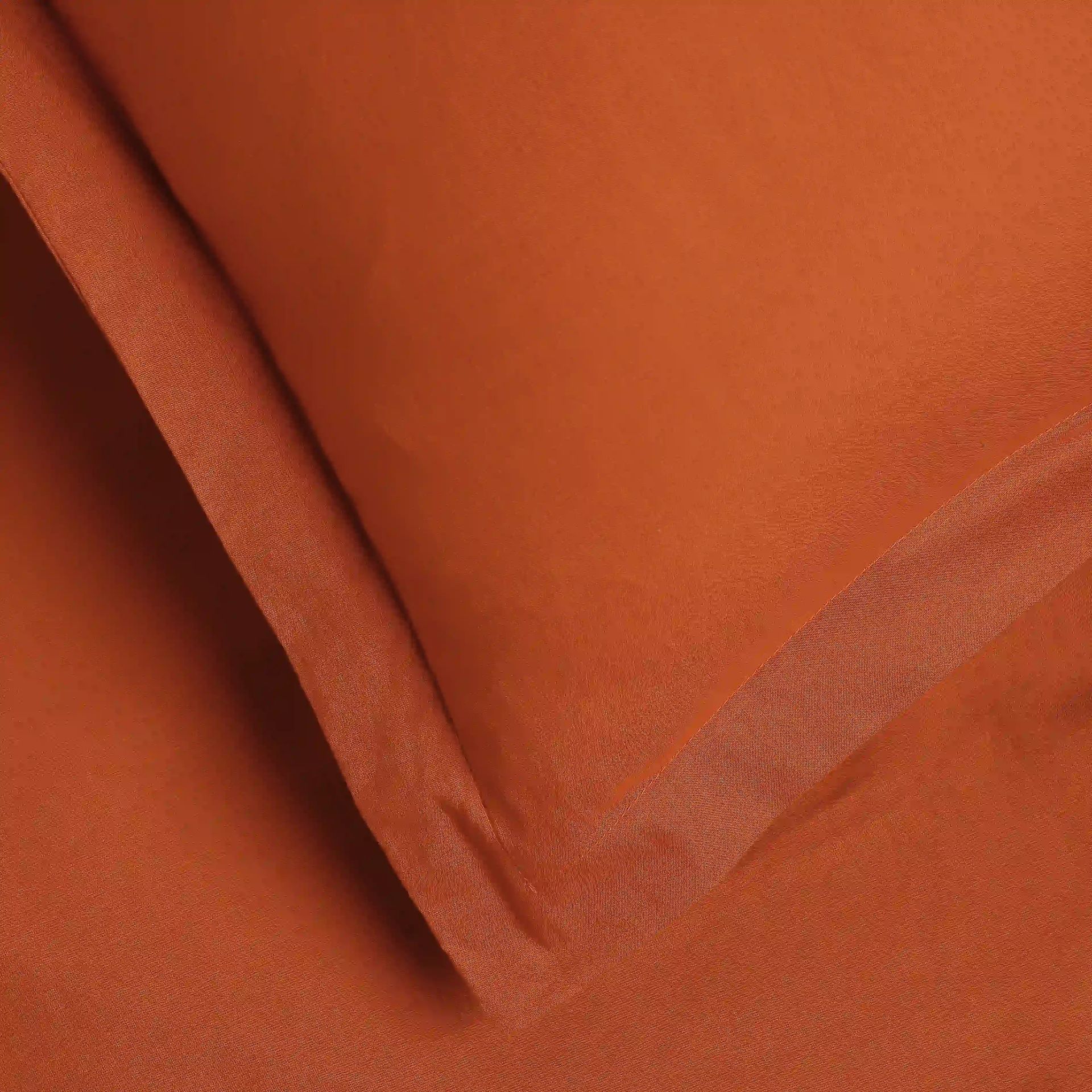 Solid Dyed 144 TC 100% Cotton Rust Super King Bedsheet Set | Paleto