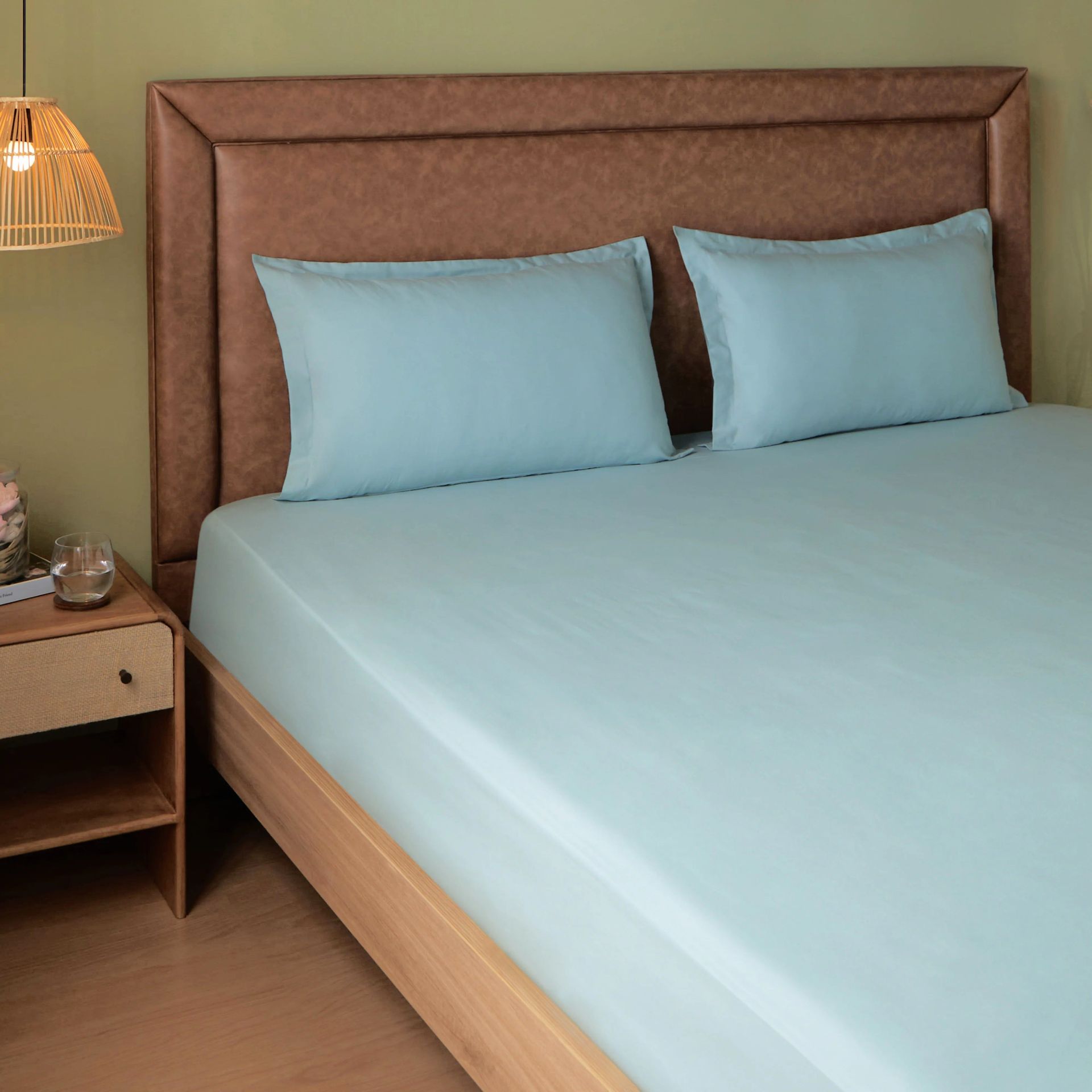 Solid Dyed 144 TC 100% Cotton Blue Sky King Fitted Sheet Set | Paleto