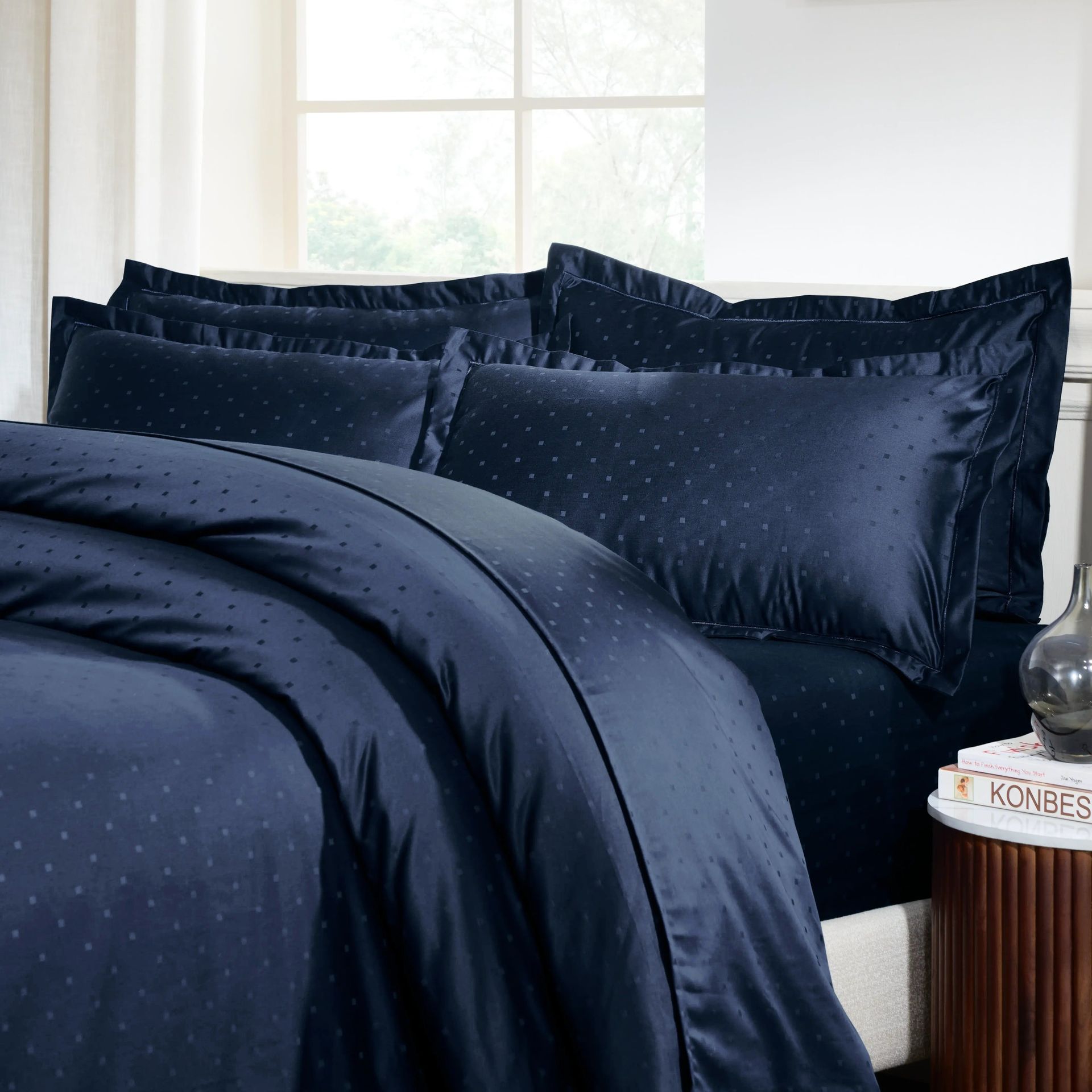 Solid Dyed 1000 TC 100% Cotton Navy Super King Bedsheet Set | Ricaso