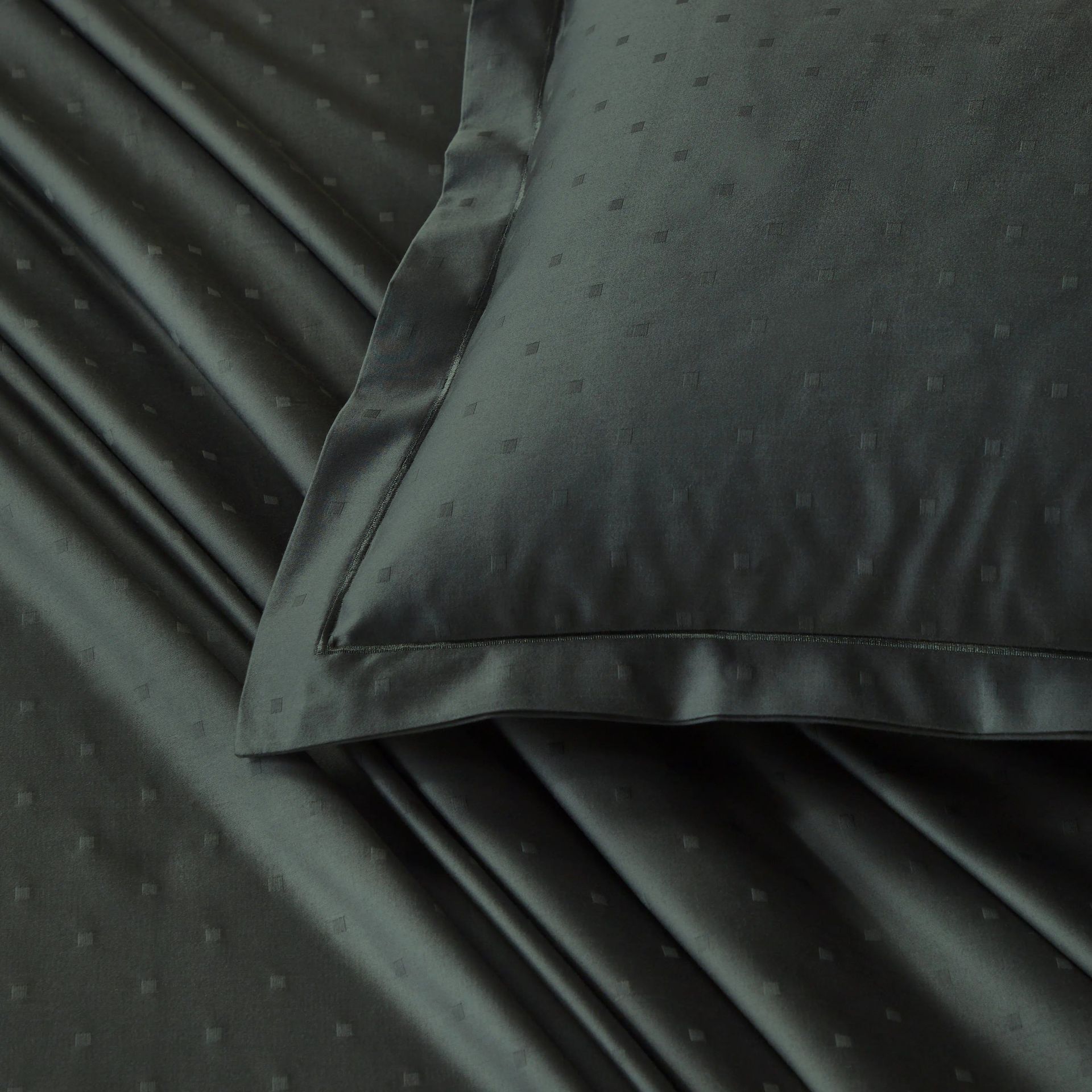 Solid Dyed 1000 TC 100% Cotton Dark Grey King Fitted Sheet Set | Ricaso
