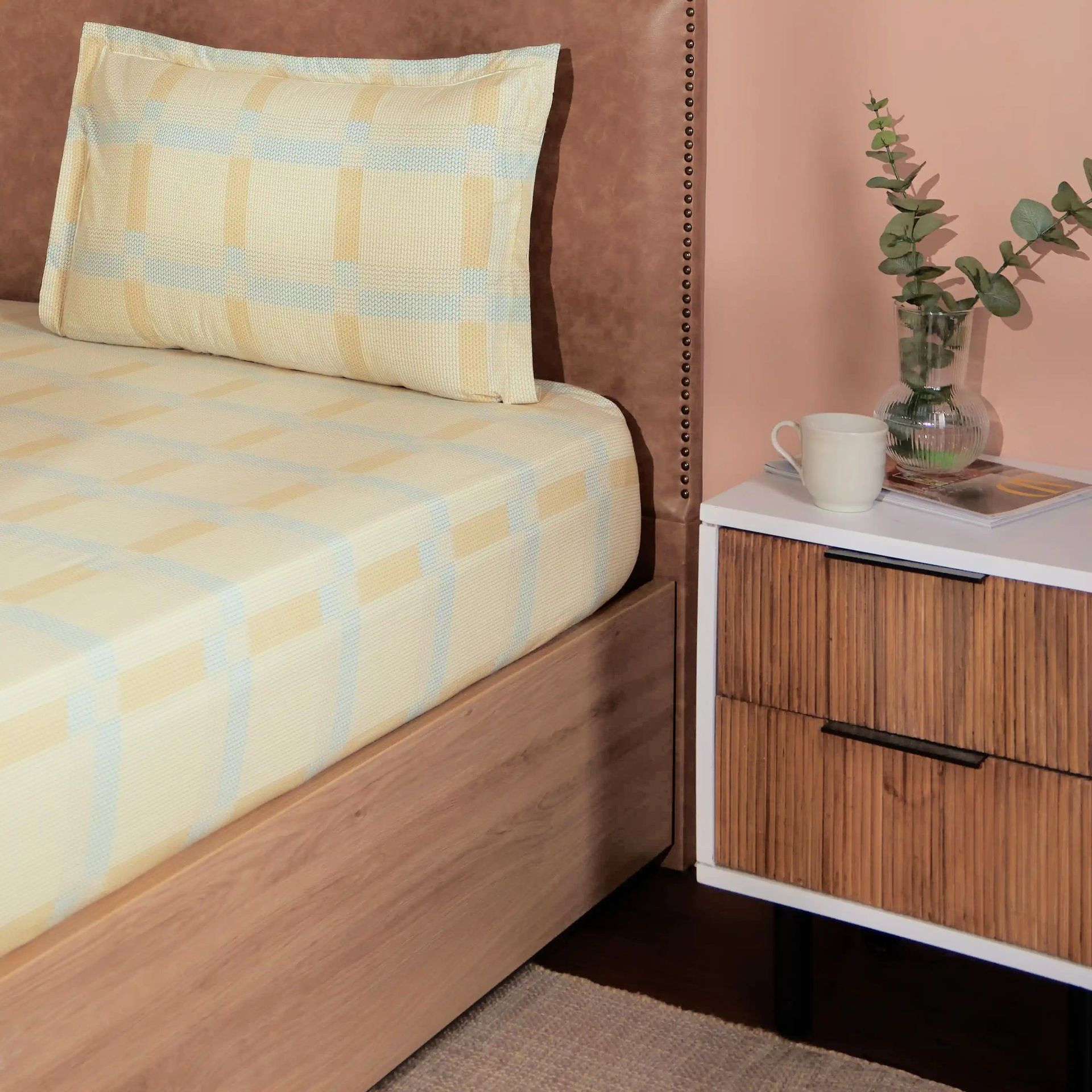 Geometric 200 TC Cotton Sand Single Bedsheet Set | Threadscapes