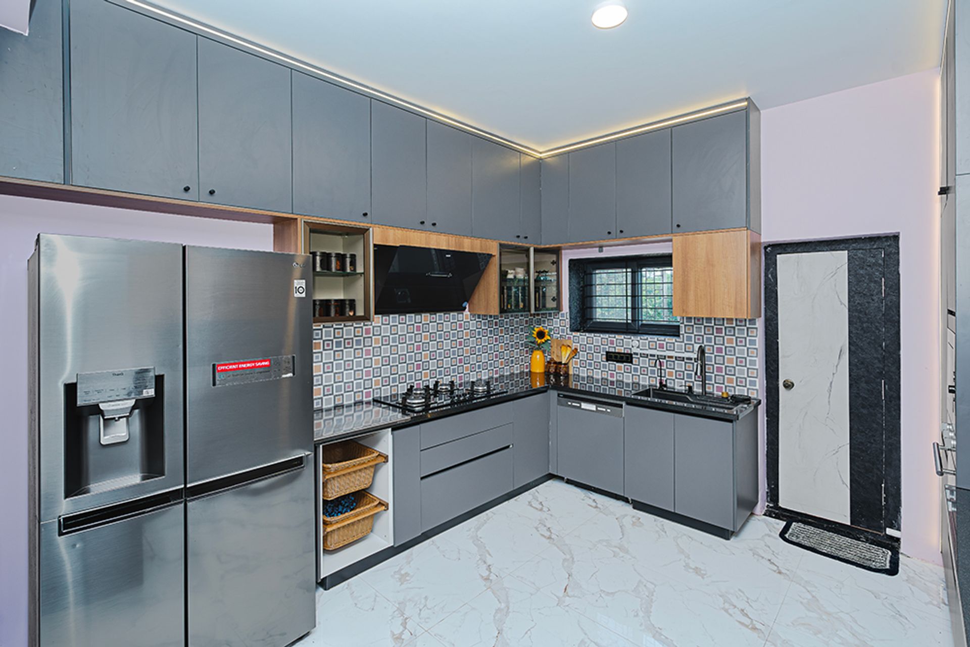 Contemporary L Shape Kitchen Design with Granite Countertops | Livspace