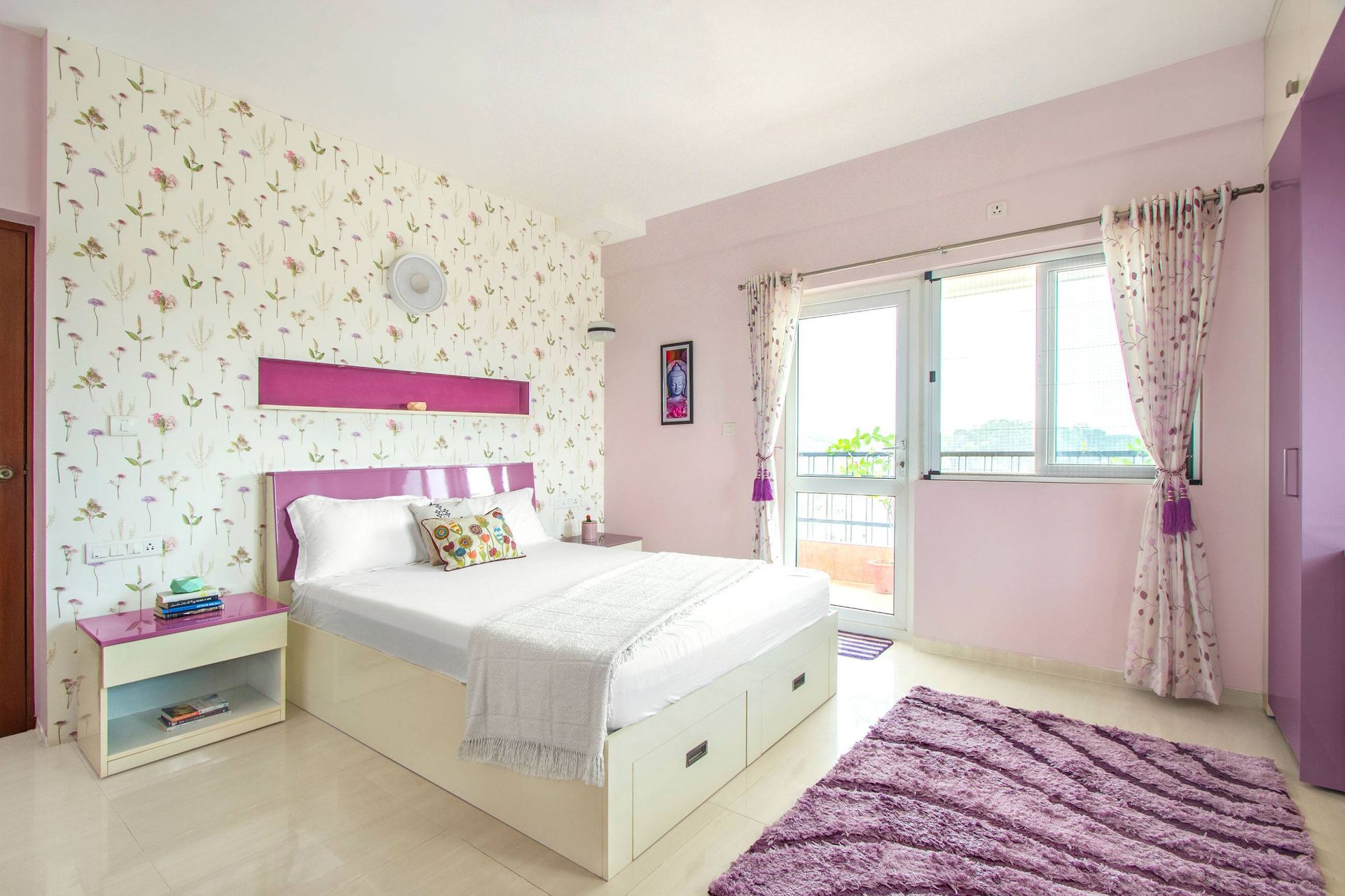 Compact Kid's Bedroom Design With A Floral Wallpaper | Livspace