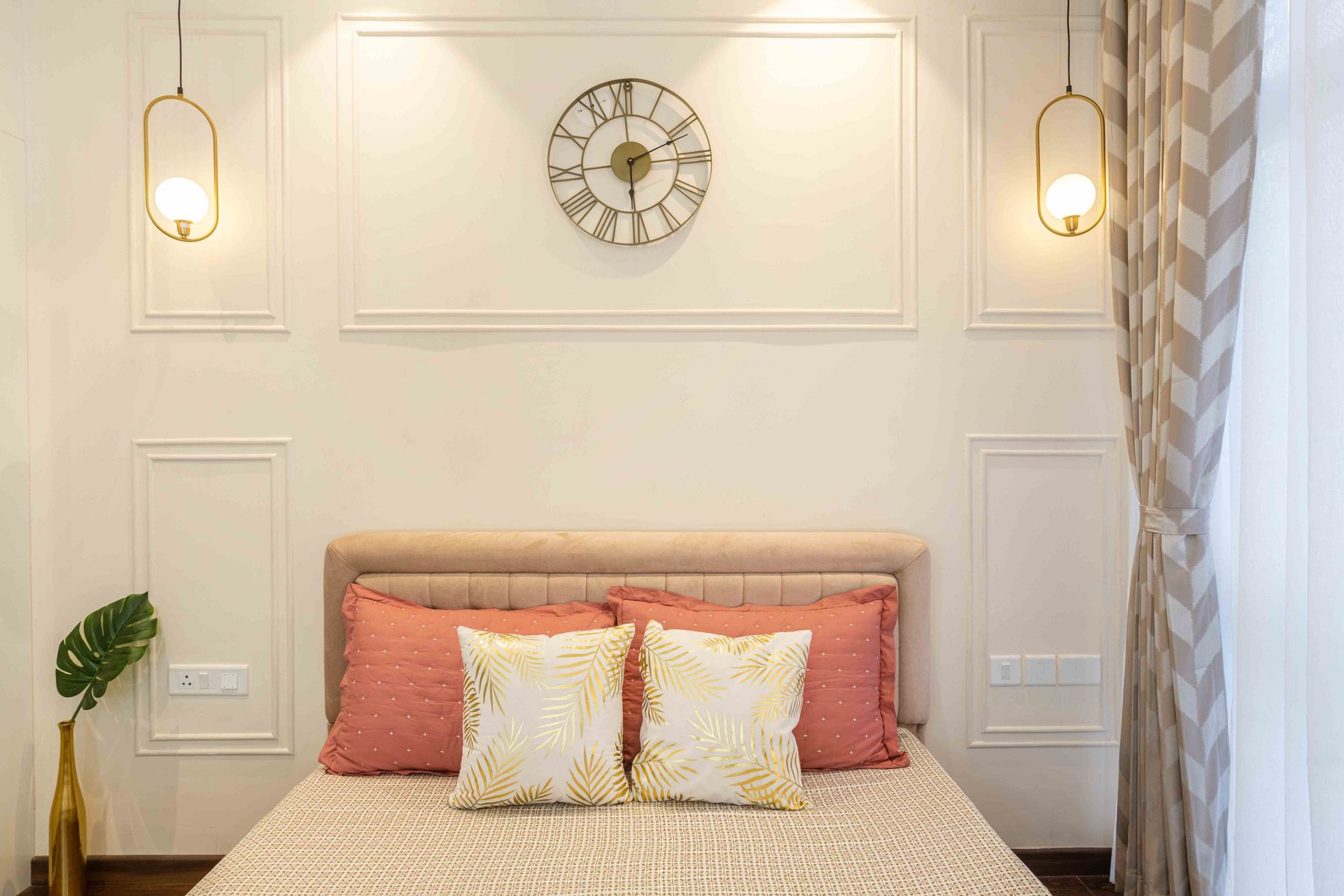 Light Cream Wall Design For Bedrooms With Trims | Livspace