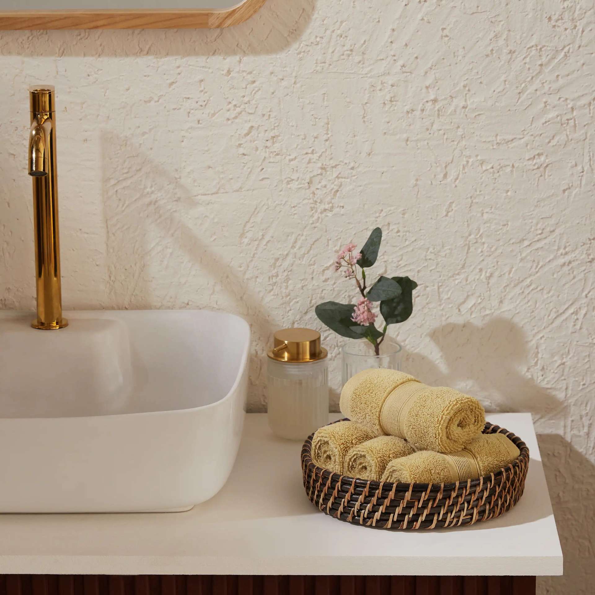 Solid Dyed 550 GSM 100% Cotton Beige Face Towel | Pelushe
